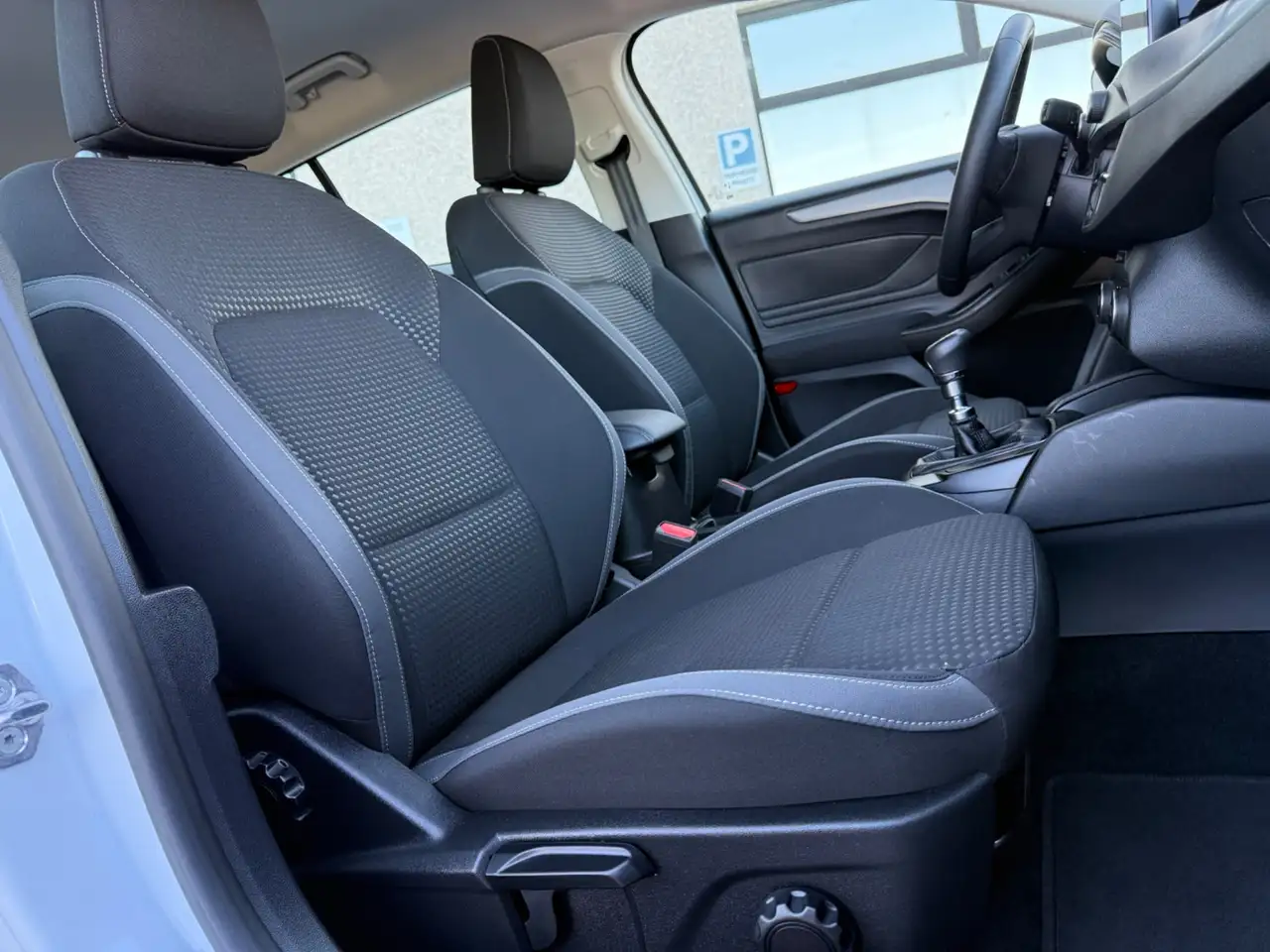 Ford Focus 1.5 EcoBlue 120 CV SW Business, миниатюра 13