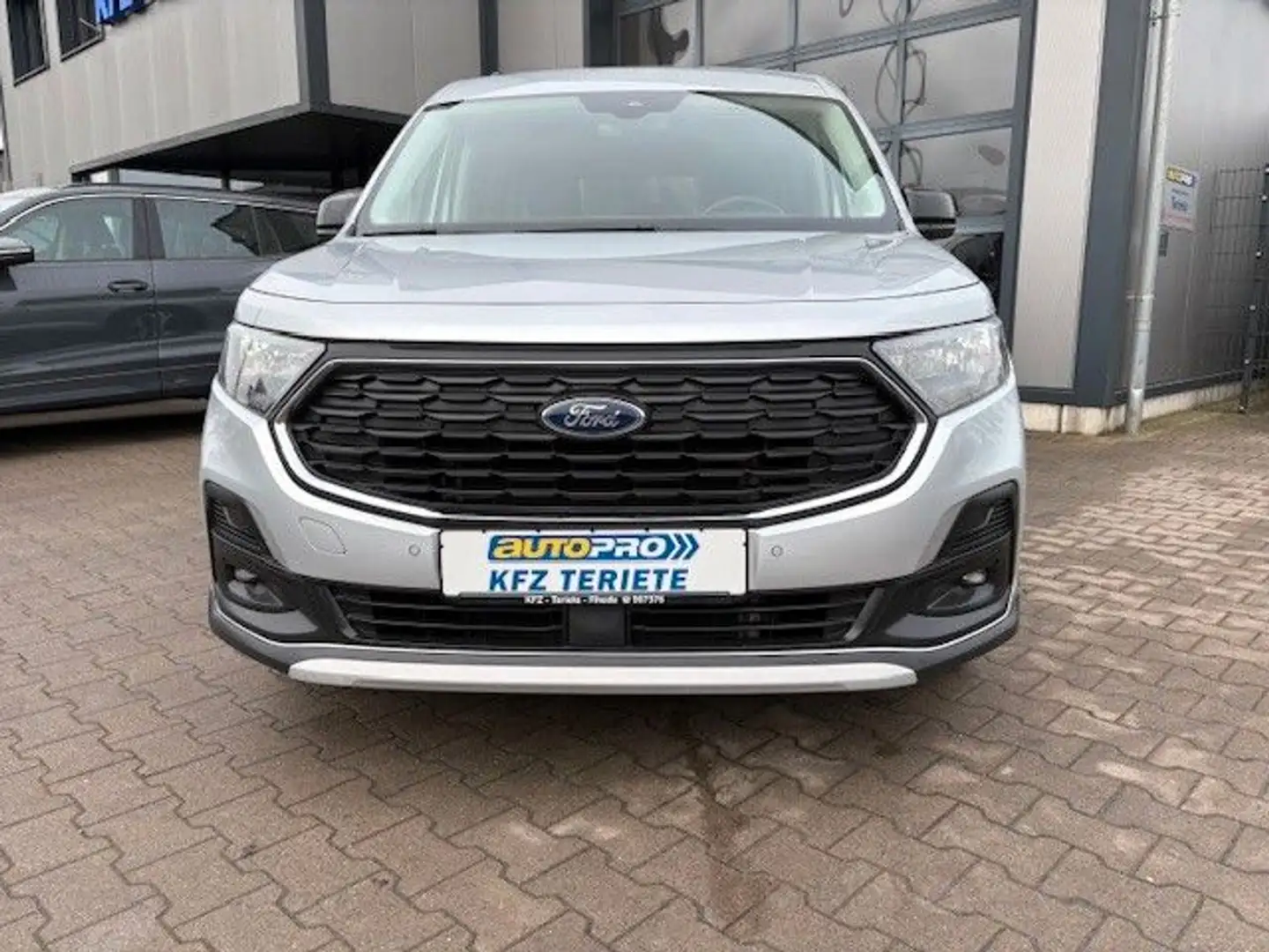 Ford Grand Tourneo Connect Active 7 Sitz Automatik Argent - 2