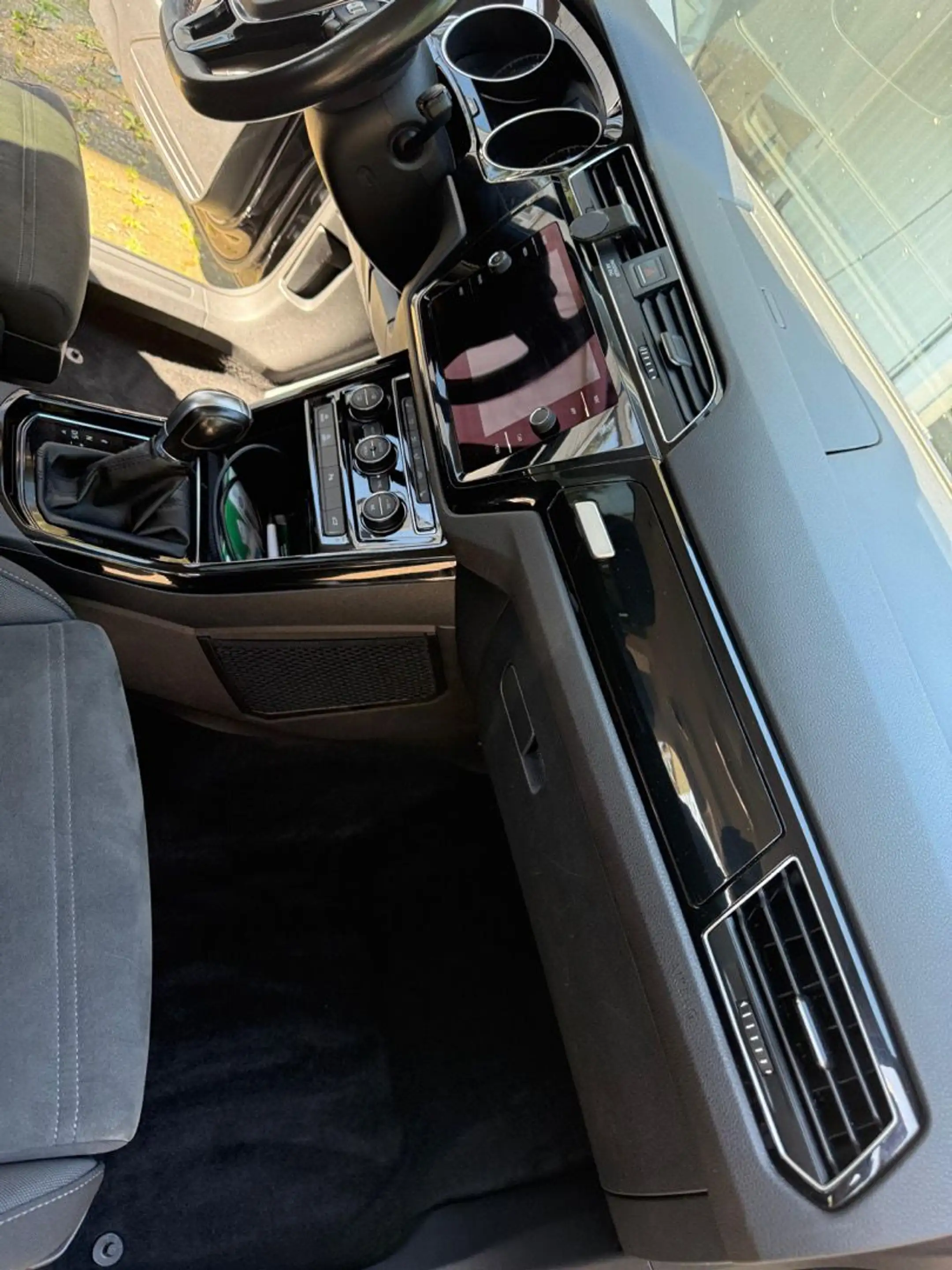 Volkswagen Touran Highline BMT/Start-Stop *ACC*Zahnriemen — photo 15