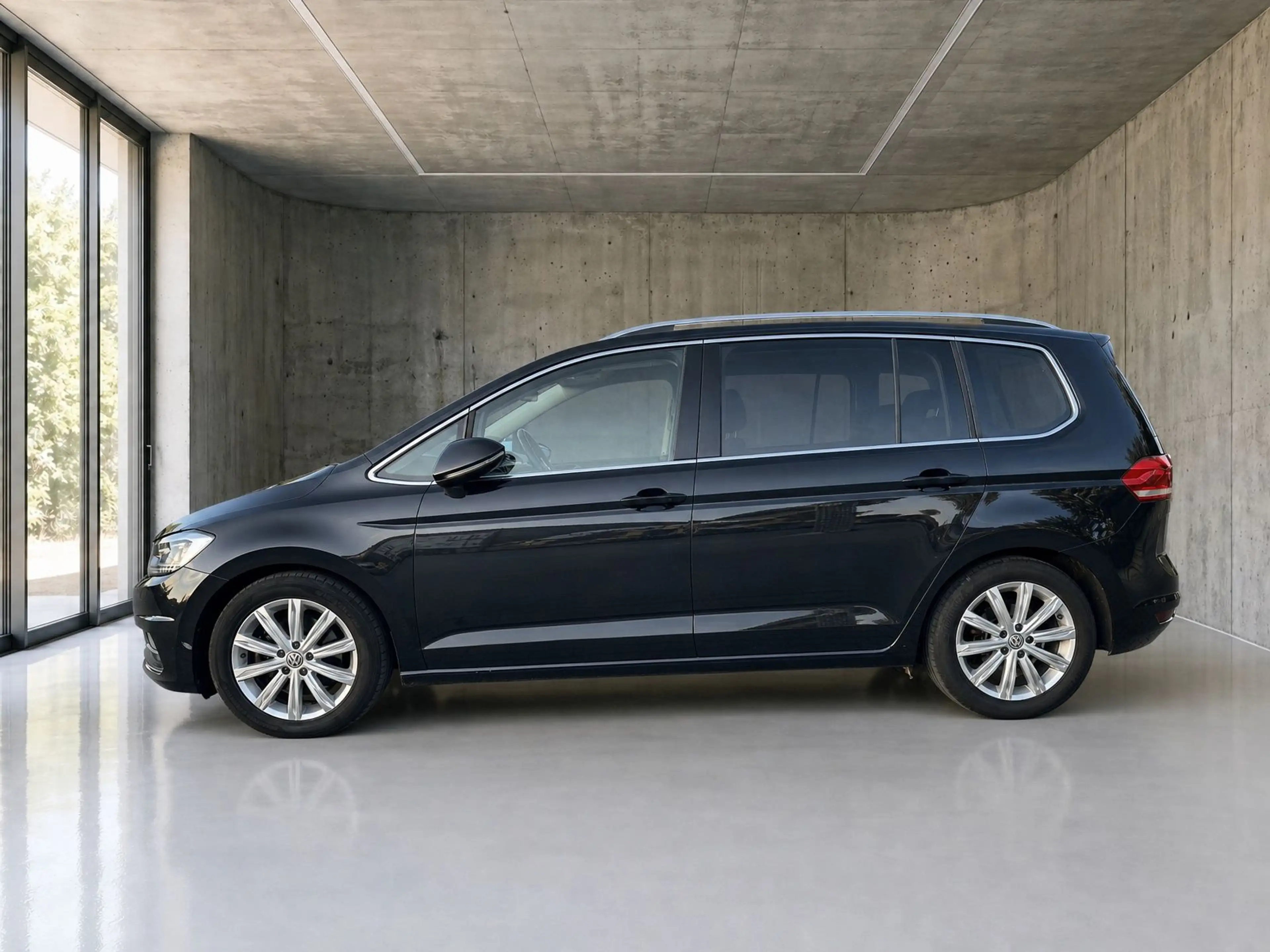 Volkswagen Touran Highline BMT/Start-Stop *ACC*Zahnriemen — photo 8