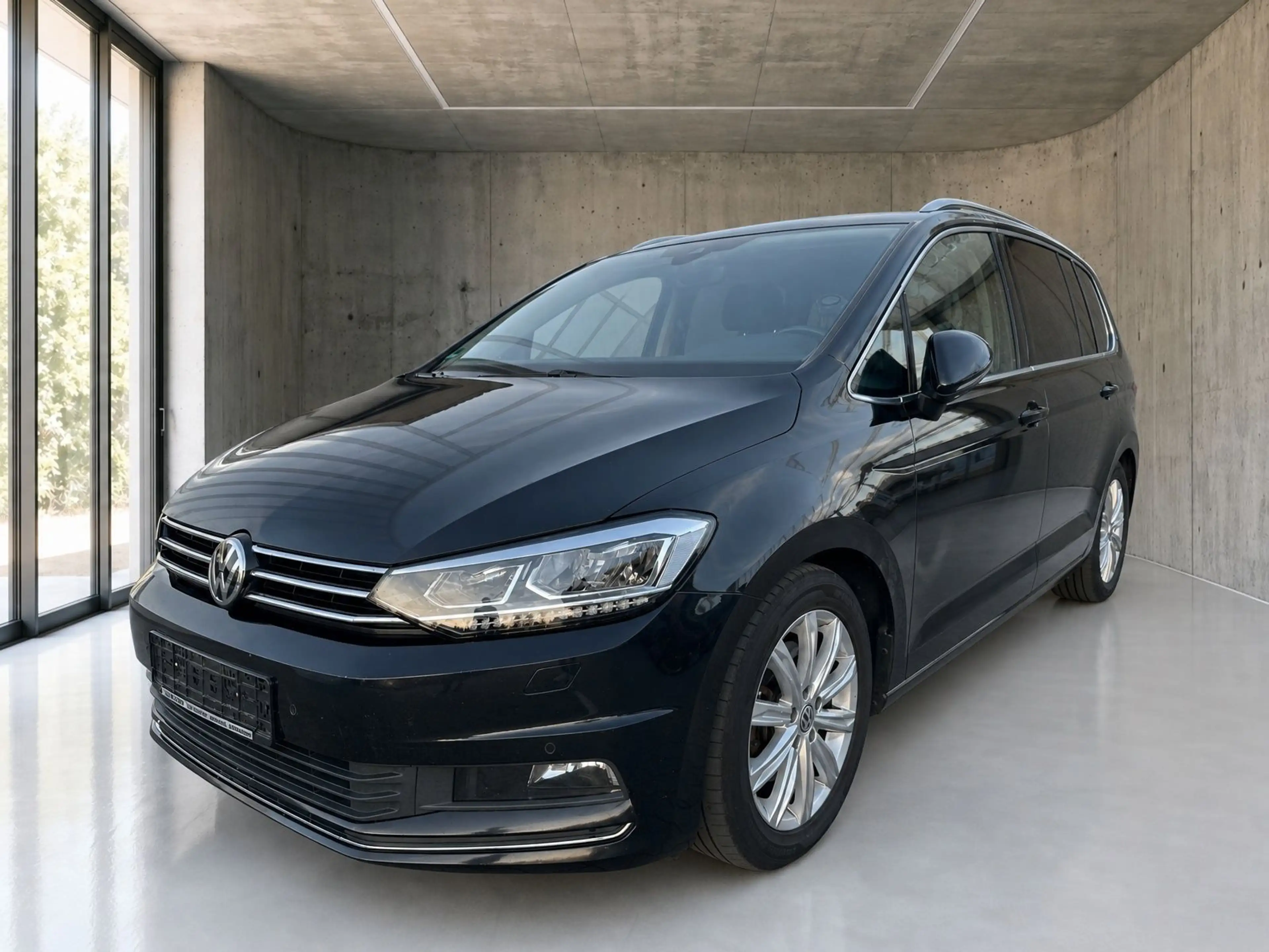 Volkswagen Touran Highline BMT/Start-Stop *ACC*Zahnriemen
