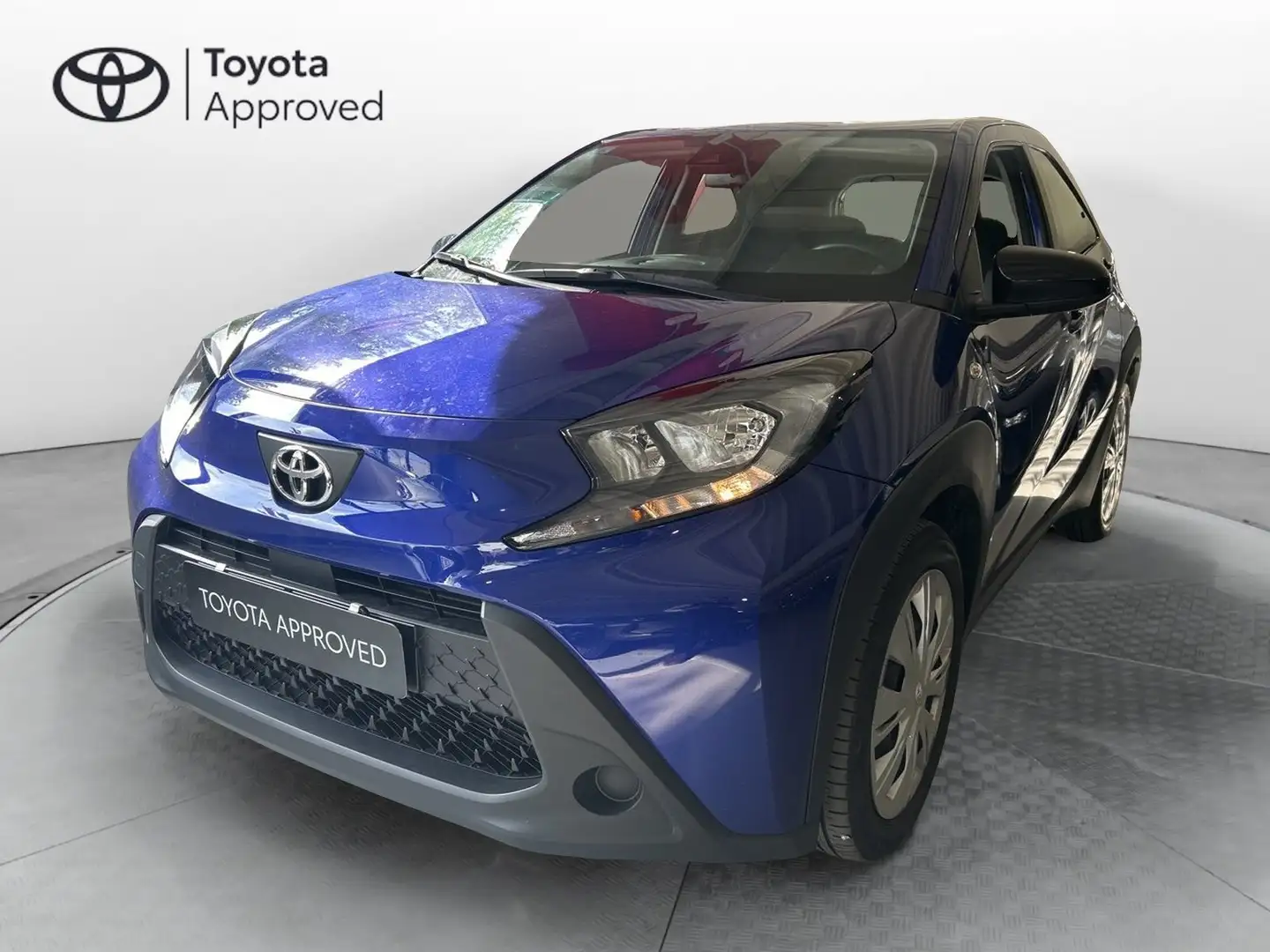 Toyota Aygo X Aygo X 1.0 VVT-i 72 CV 5 porte Active Bleu - 1