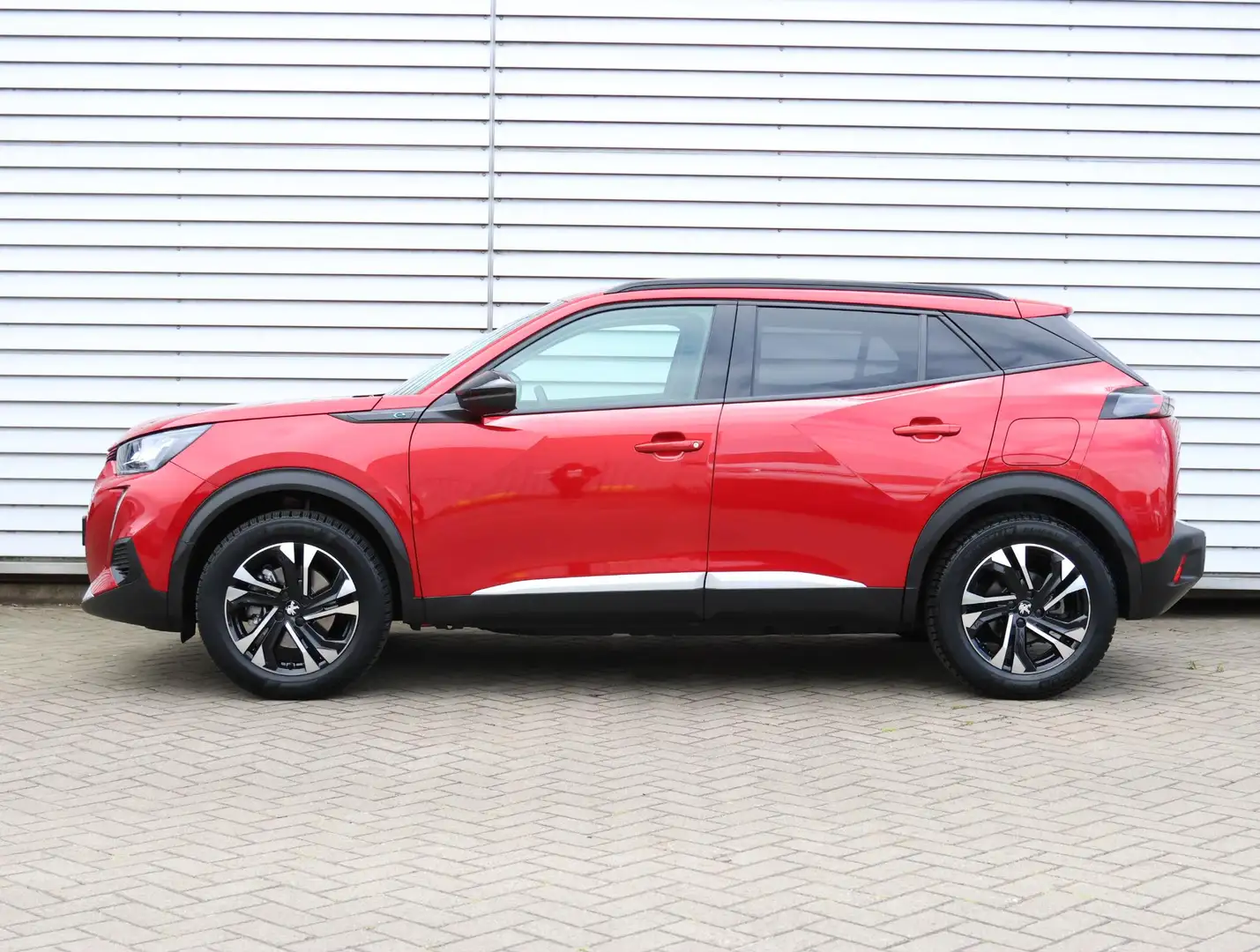 Peugeot e-2008 EV Allure Pack 50 kWh 136PK | AppleCarPlay/Android Rot - 2