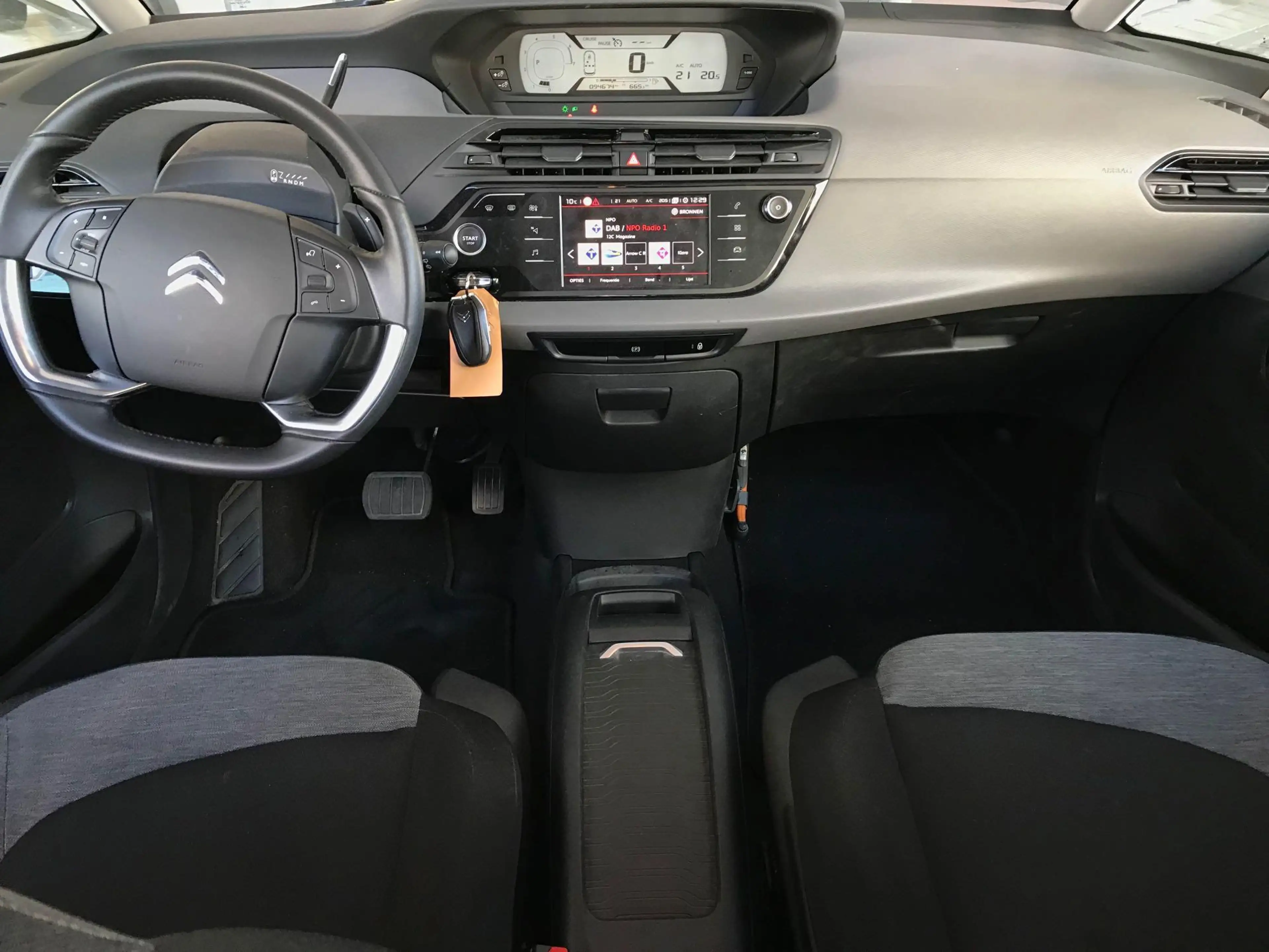 Citroen C4 SpaceTourer 1.2 PureTech Selection — photo 11