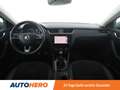 Skoda Octavia 2.0 TDI Scout 4x4 Weiß - thumbnail 12