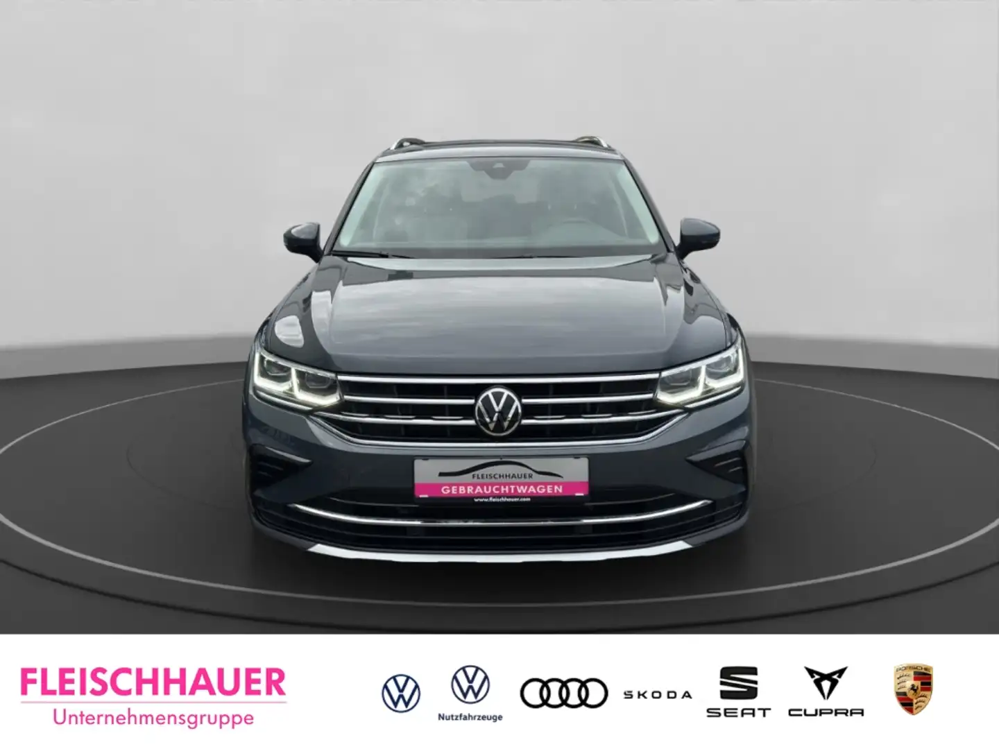 Volkswagen Tiguan Elegance 2.0 TDI Navi+Matrix+CarPlay+RK+PDC-Plus Grau - 2