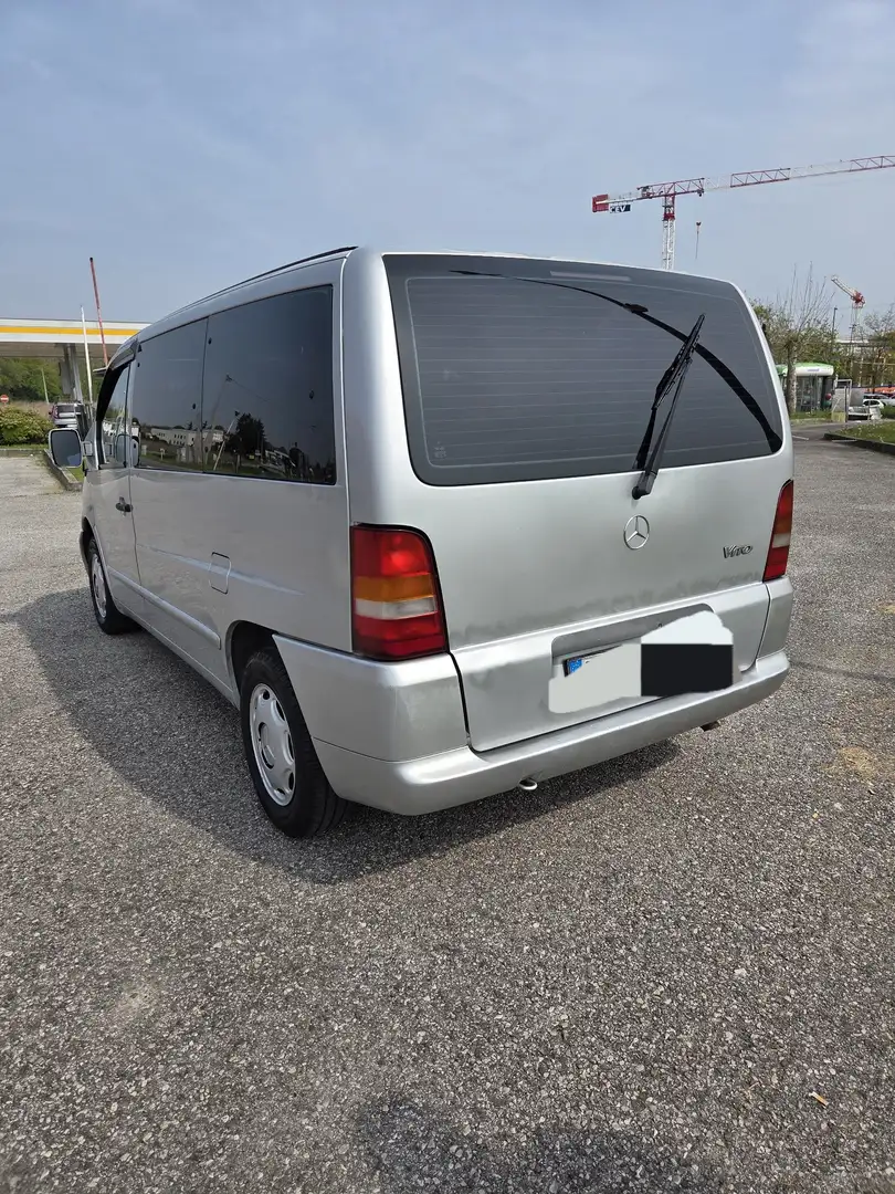 Mercedes-Benz Vito 110 - 2