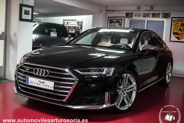 Audi S8 TFSI quattro Tiptronic 420kW