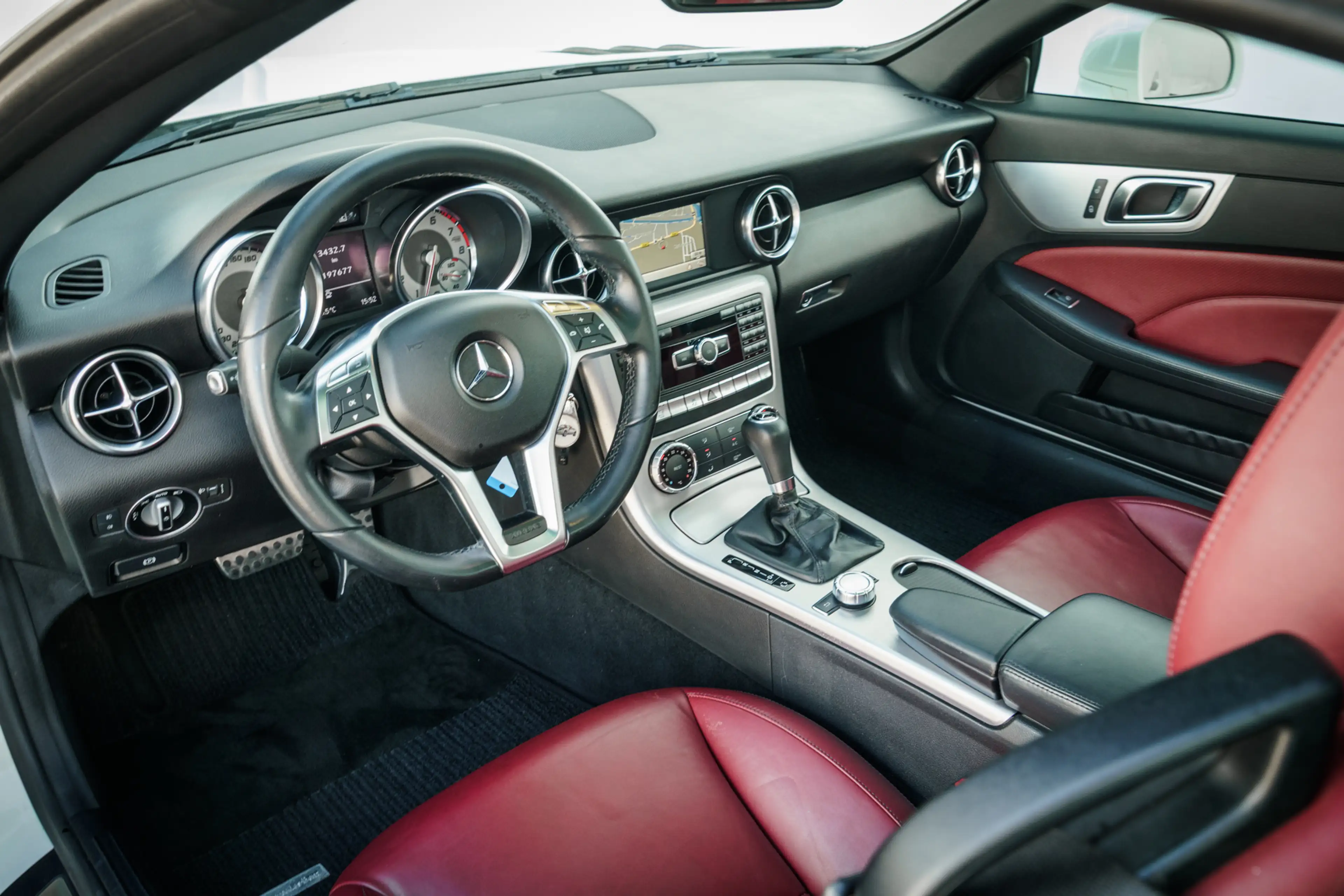 Mercedes-Benz SLK 200 184 PK Automaat | Leder | Panoramadak | 18 inch LM — photo 15