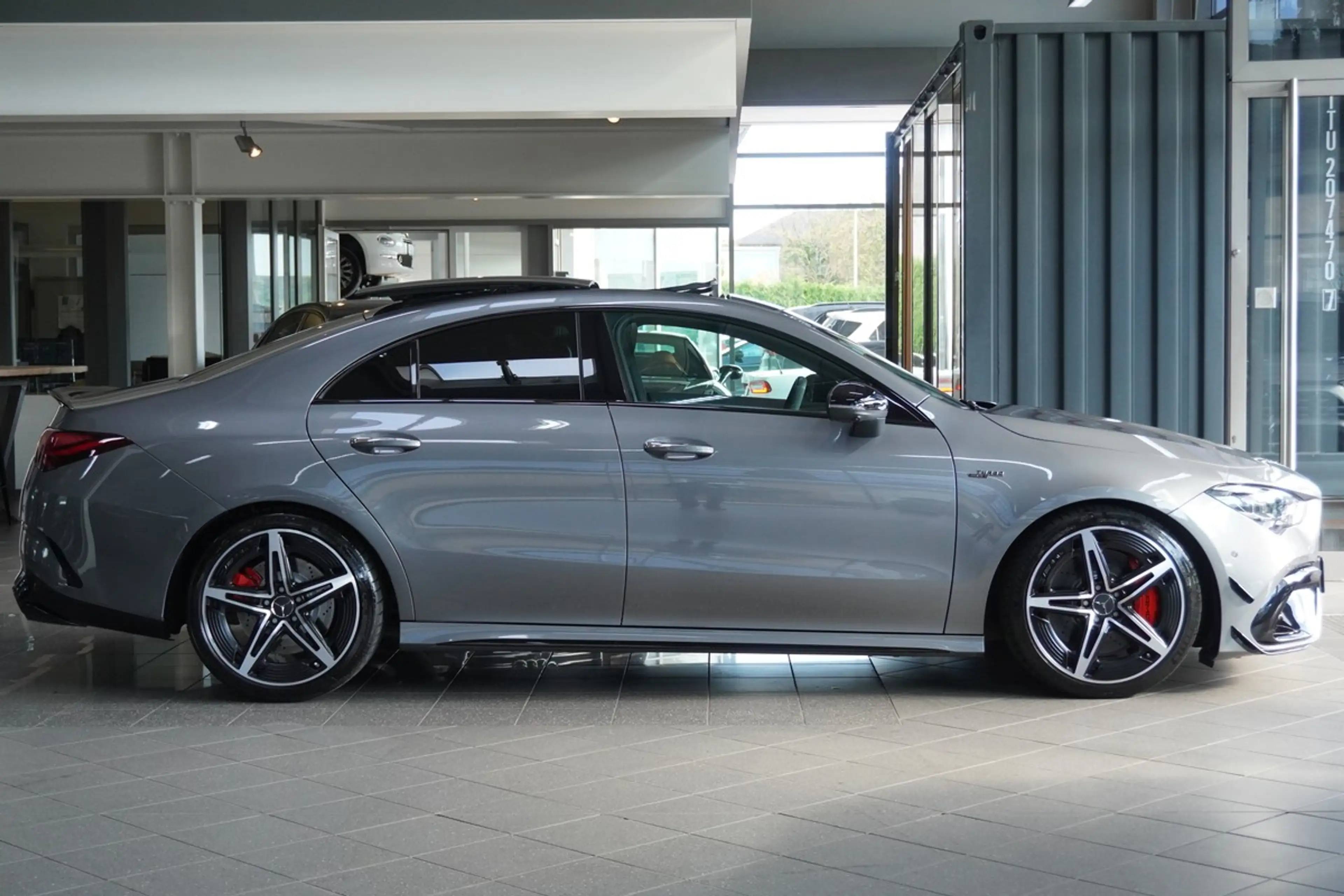 Mercedes-Benz CLA 45 AMG S 4M+ Coupe Multibeam Aero Pano HUD — photo 7