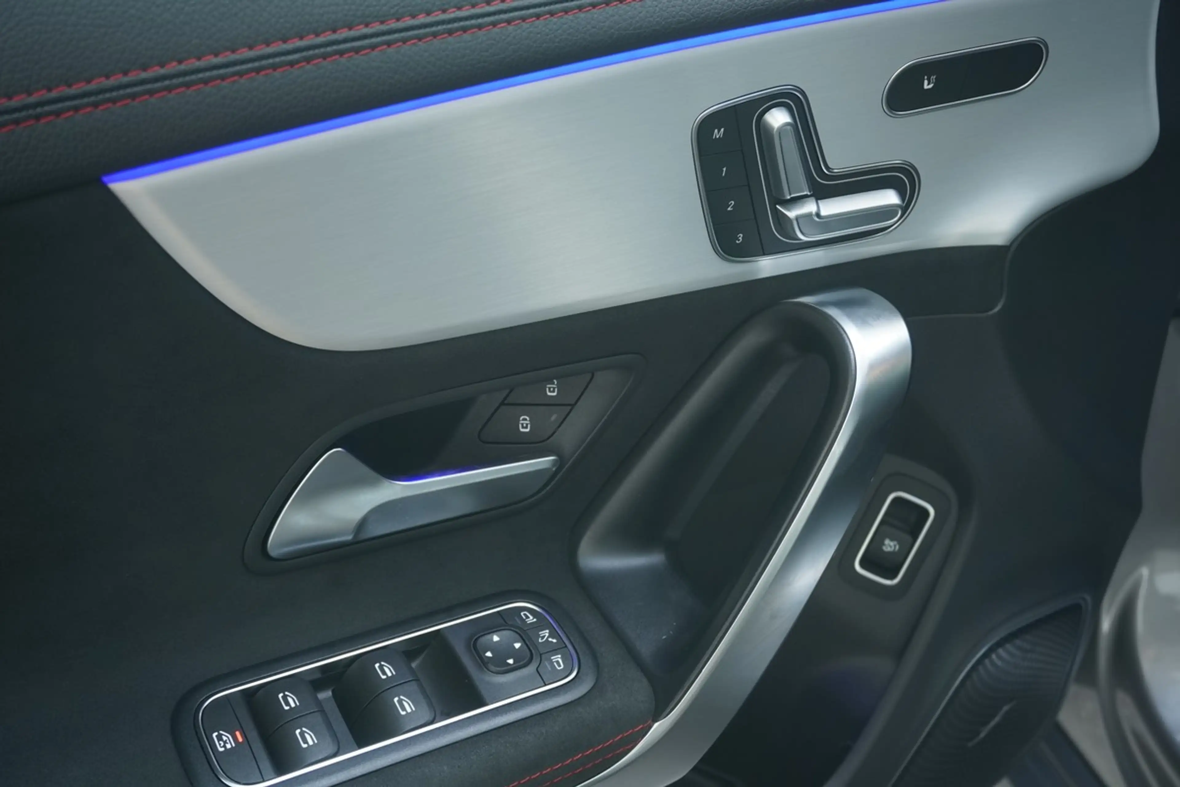 Mercedes-Benz CLA 45 AMG S 4M+ Coupe Multibeam Aero Pano HUD — photo 15