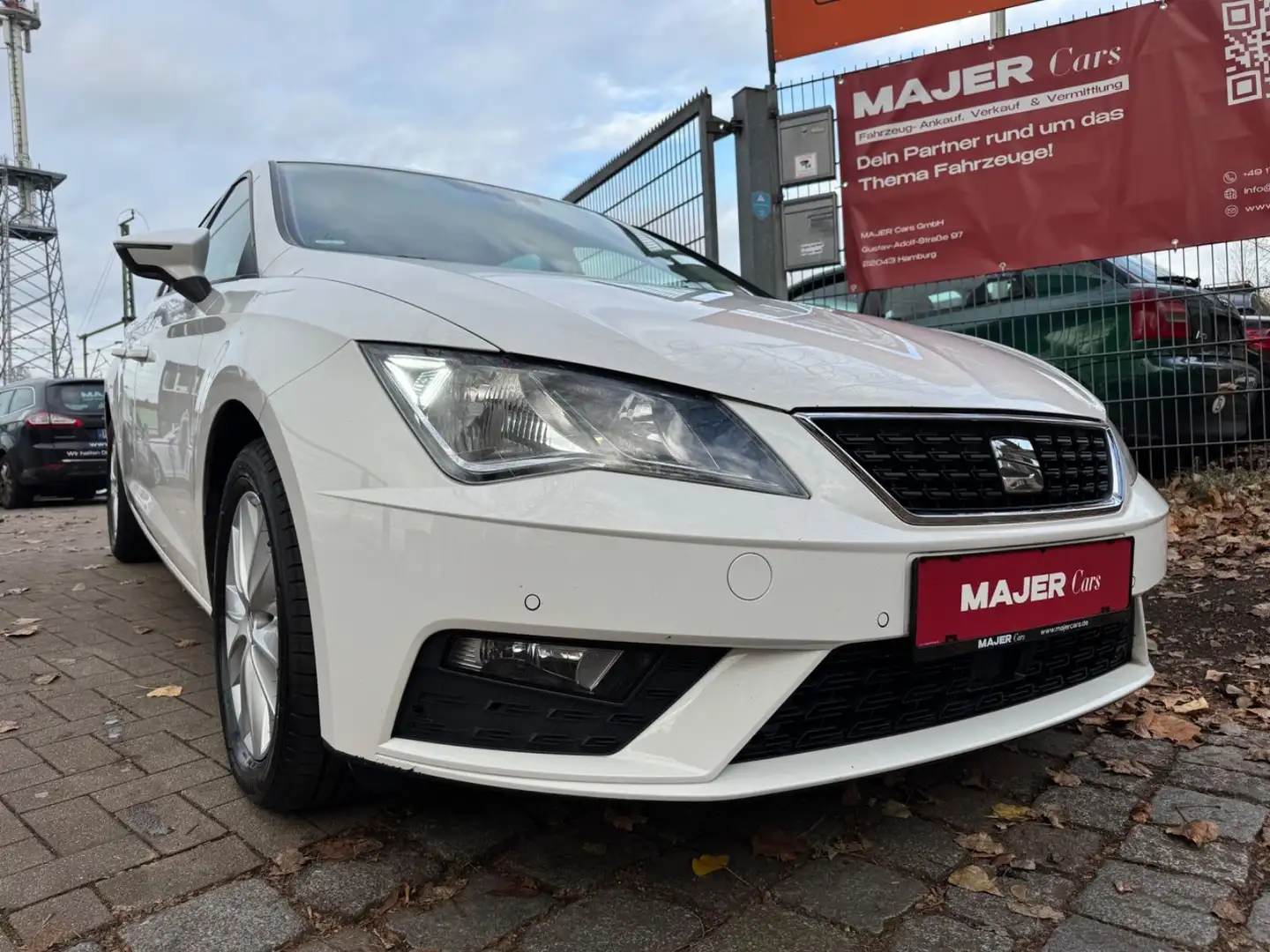SEAT Leon Style NAVI*KLIMA*PDC*BLUETOOTH Blanc - 1