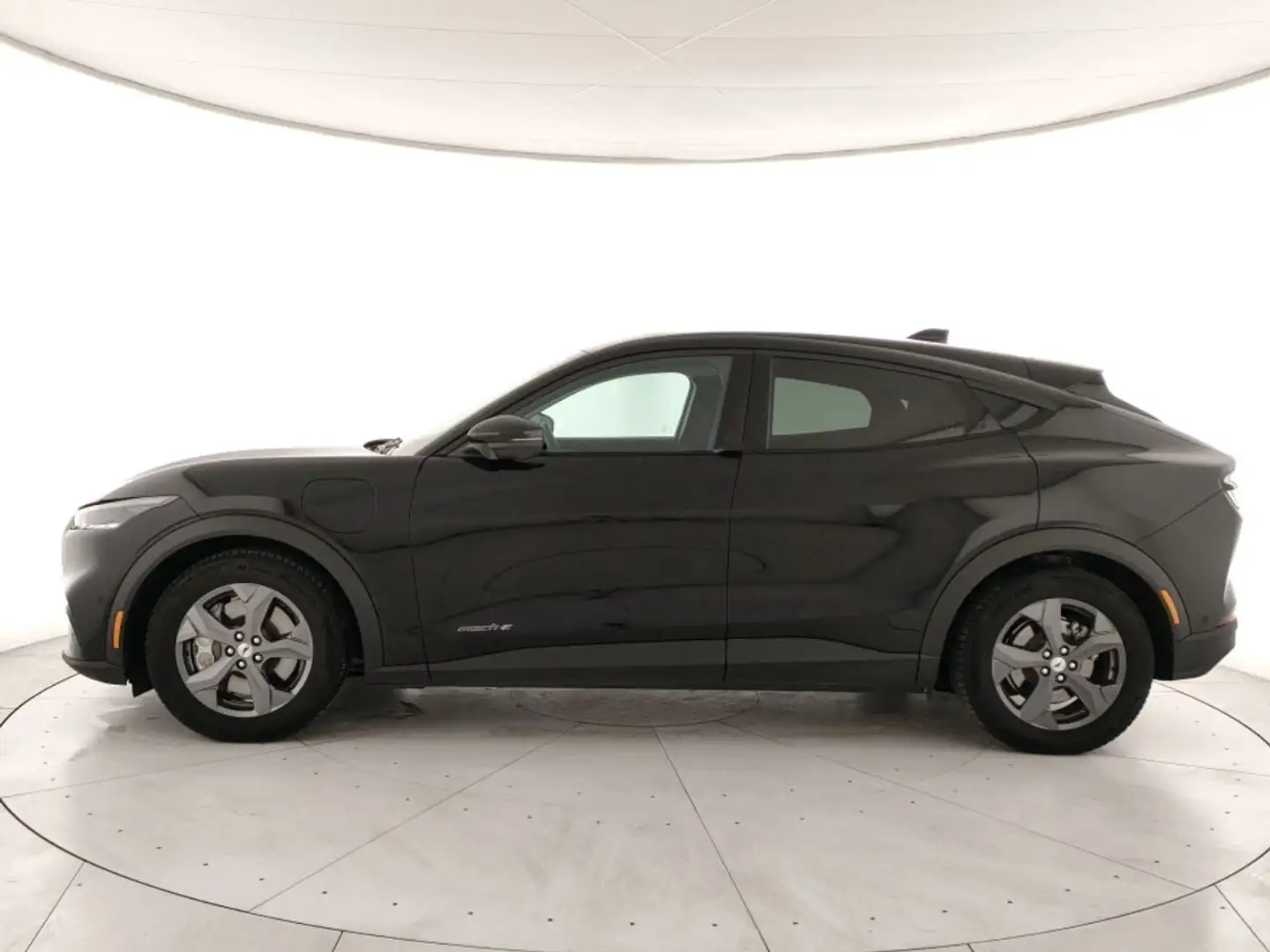 Ford Mustang Mach-E standard range rwd 269cv auto Noir - 2