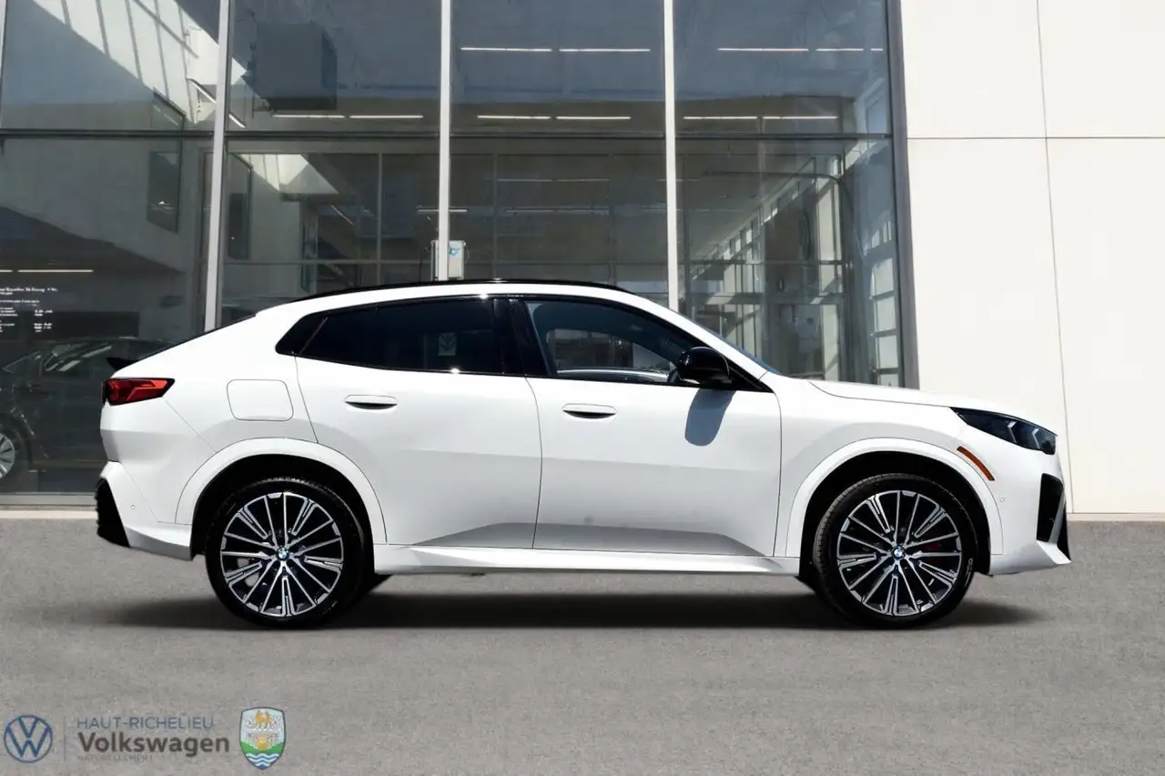 BMW X2 снимка BMW X2