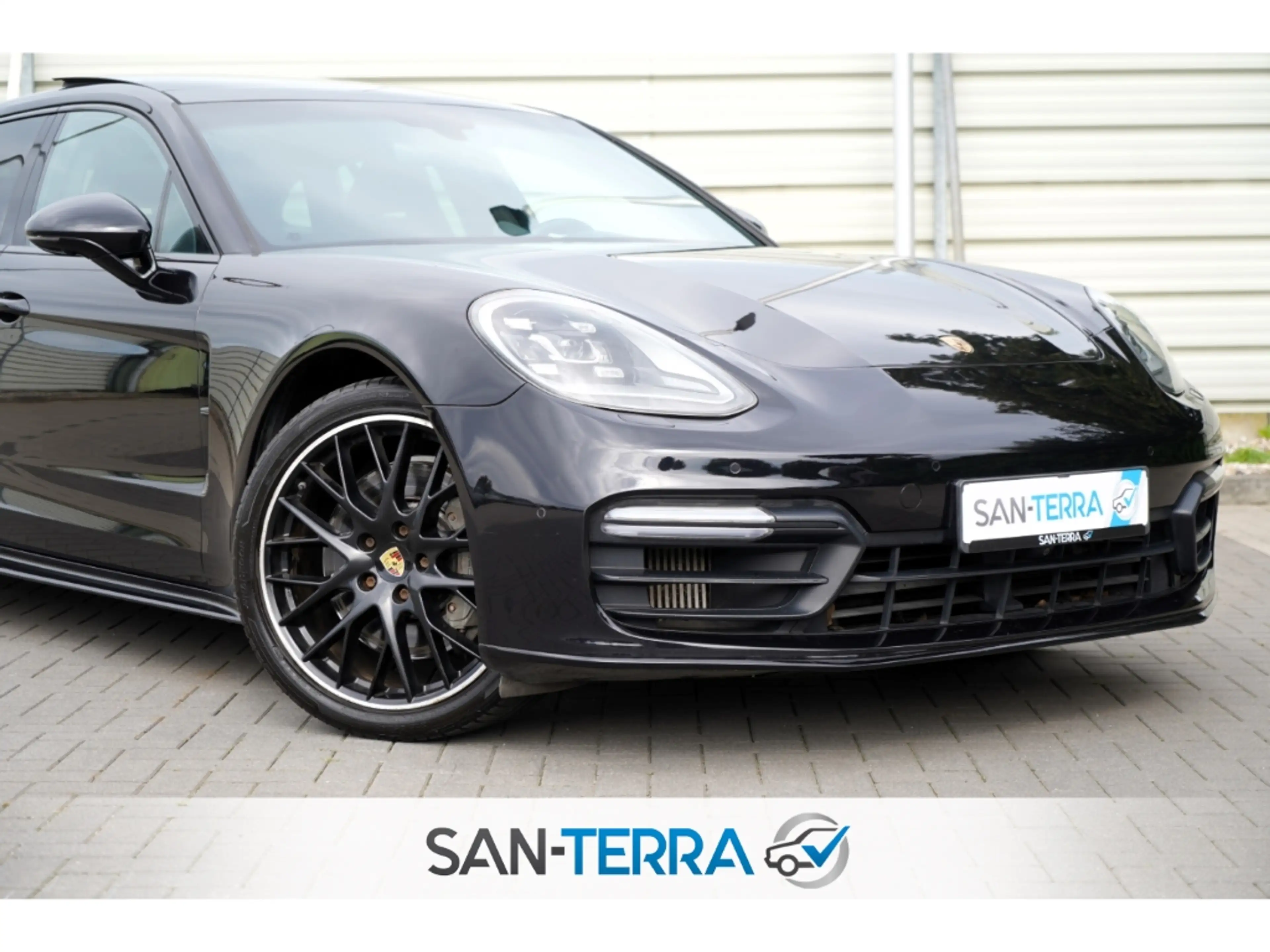 Porsche Panamera ST 4 S PANO*BOSE*PDLS*KEYLESS*SPORT-AGA*LEDER*MULT — photo 3