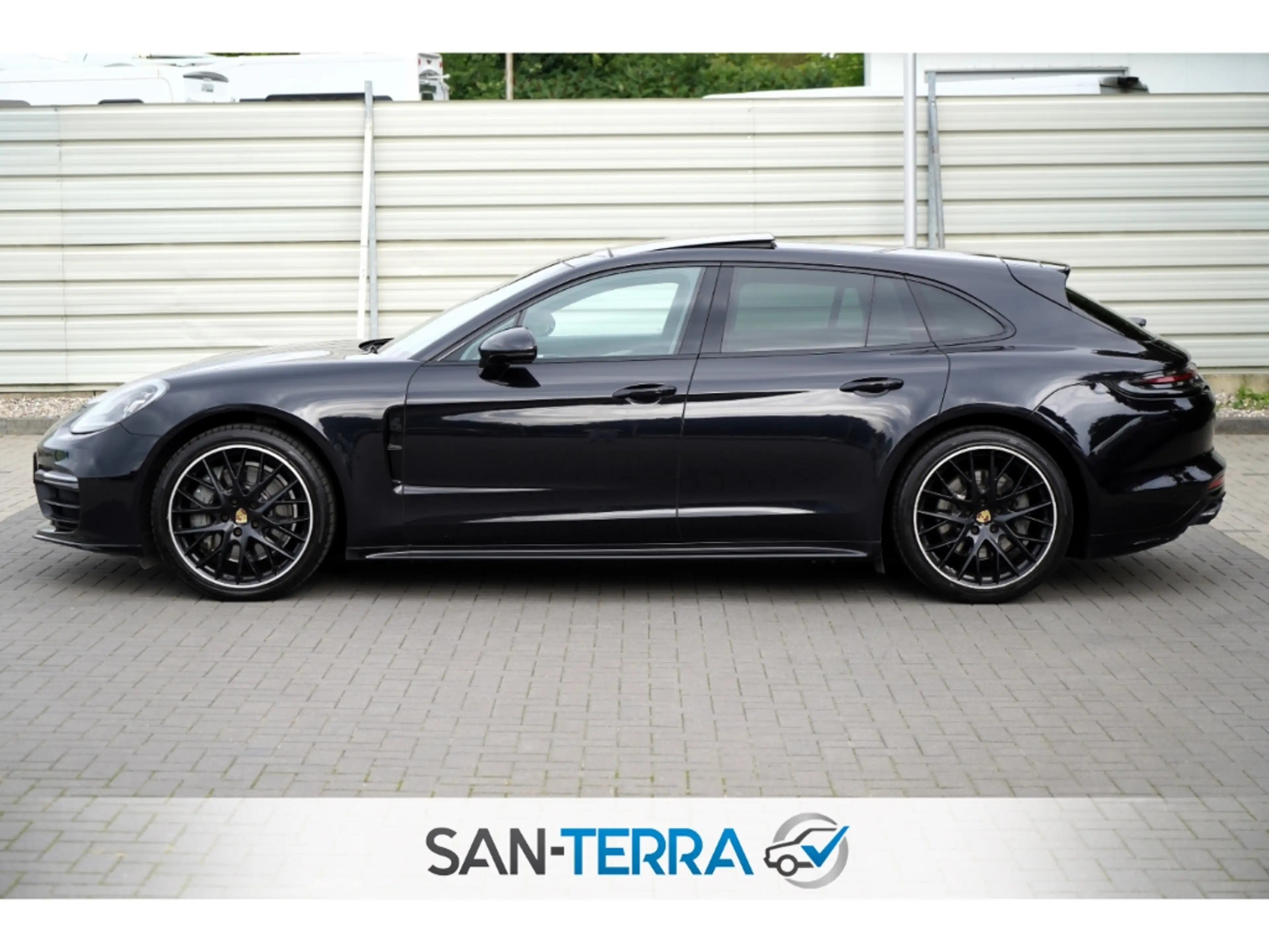 Porsche Panamera ST 4 S PANO*BOSE*PDLS*KEYLESS*SPORT-AGA*LEDER*MULT — photo 9