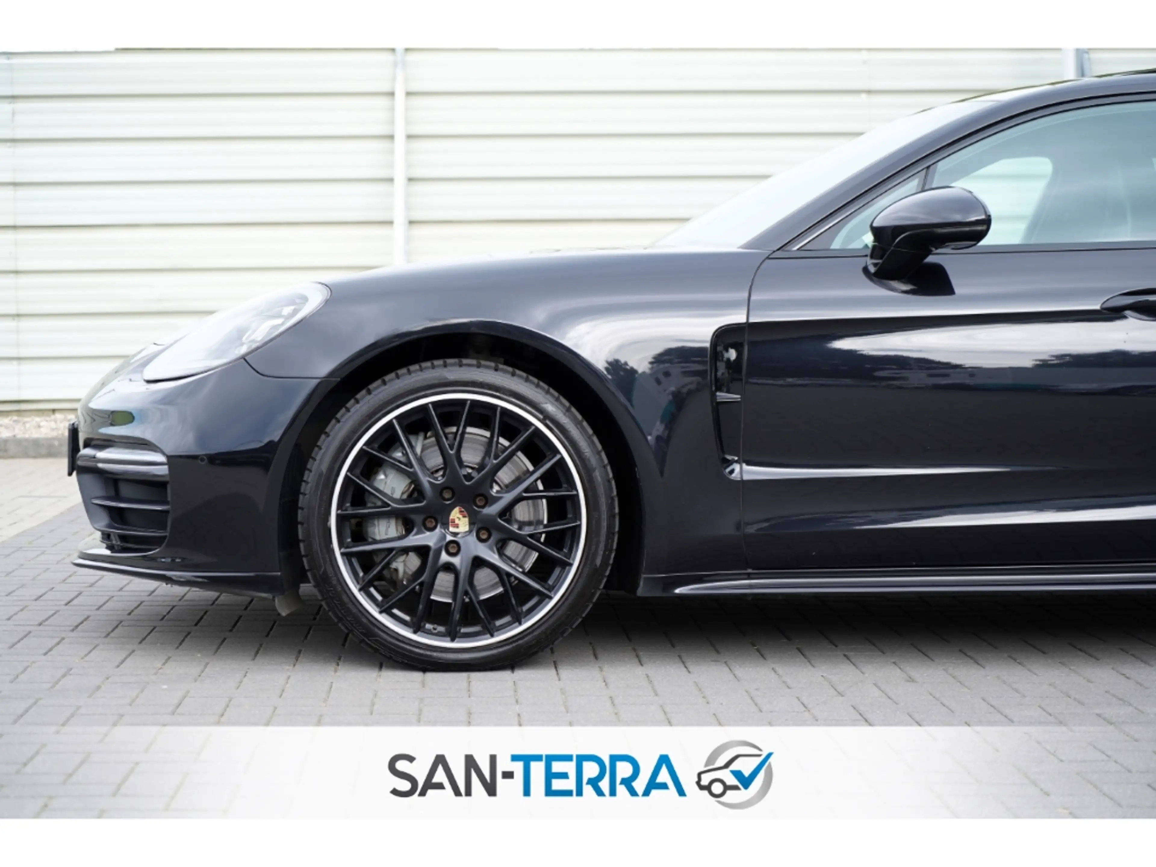 Porsche Panamera ST 4 S PANO*BOSE*PDLS*KEYLESS*SPORT-AGA*LEDER*MULT — photo 11