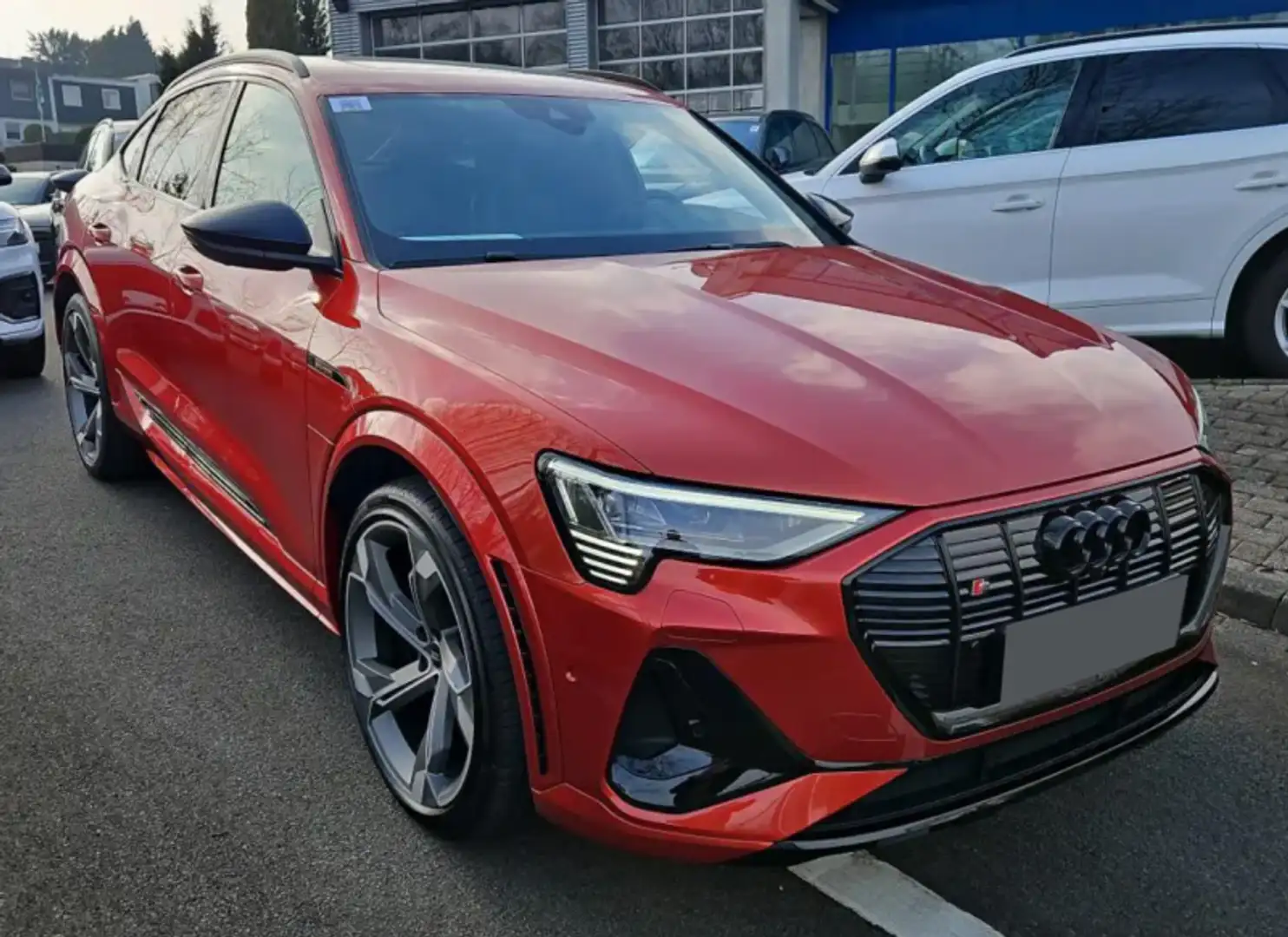 Audi e-tron S SPB Rosso - 2
