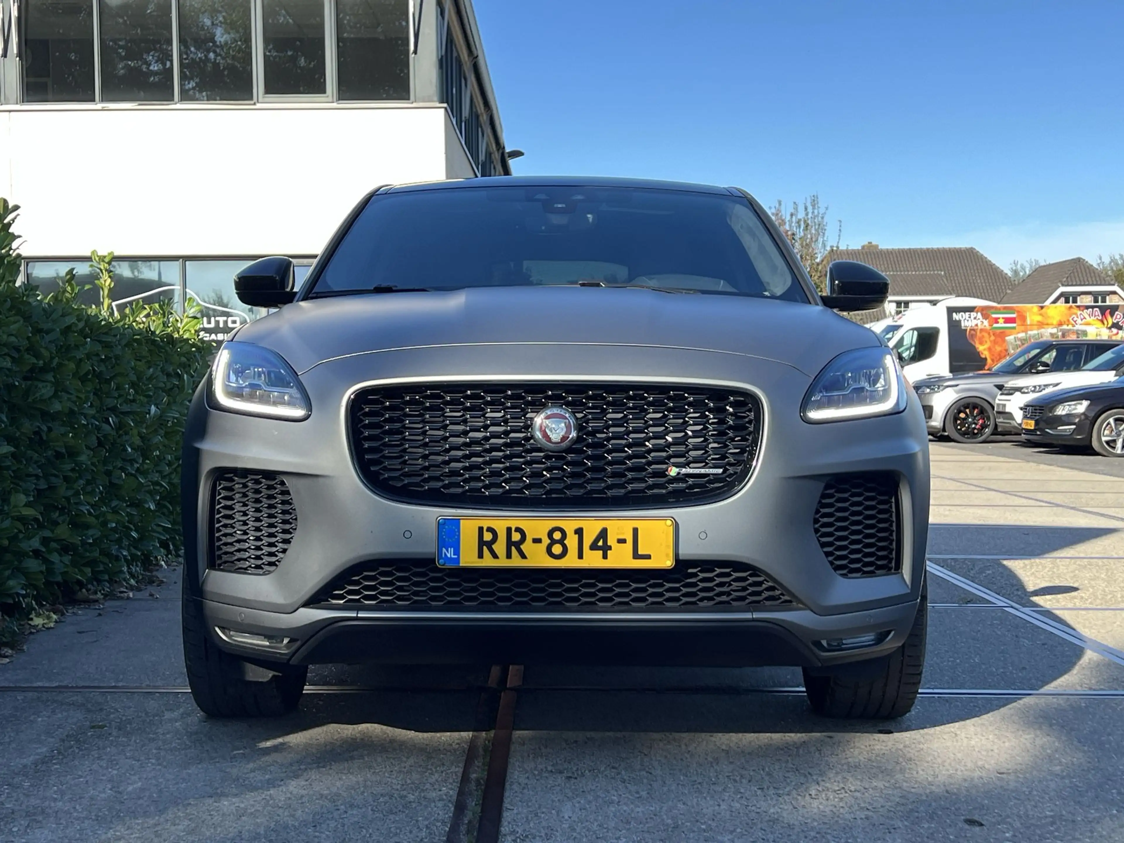 Jaguar E-Pace 2.0 D180 AWD First Edition | Pano | Automaat | Sto — photo 9