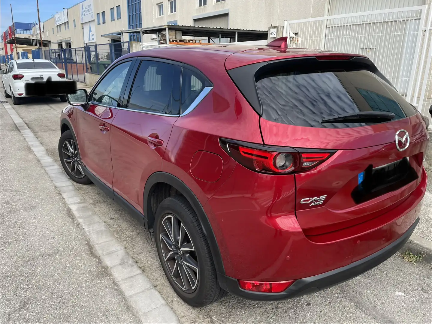 Mazda CX-5 2.2 Skyactiv-D Zenith Safety AWD Aut. 135kW - 2
