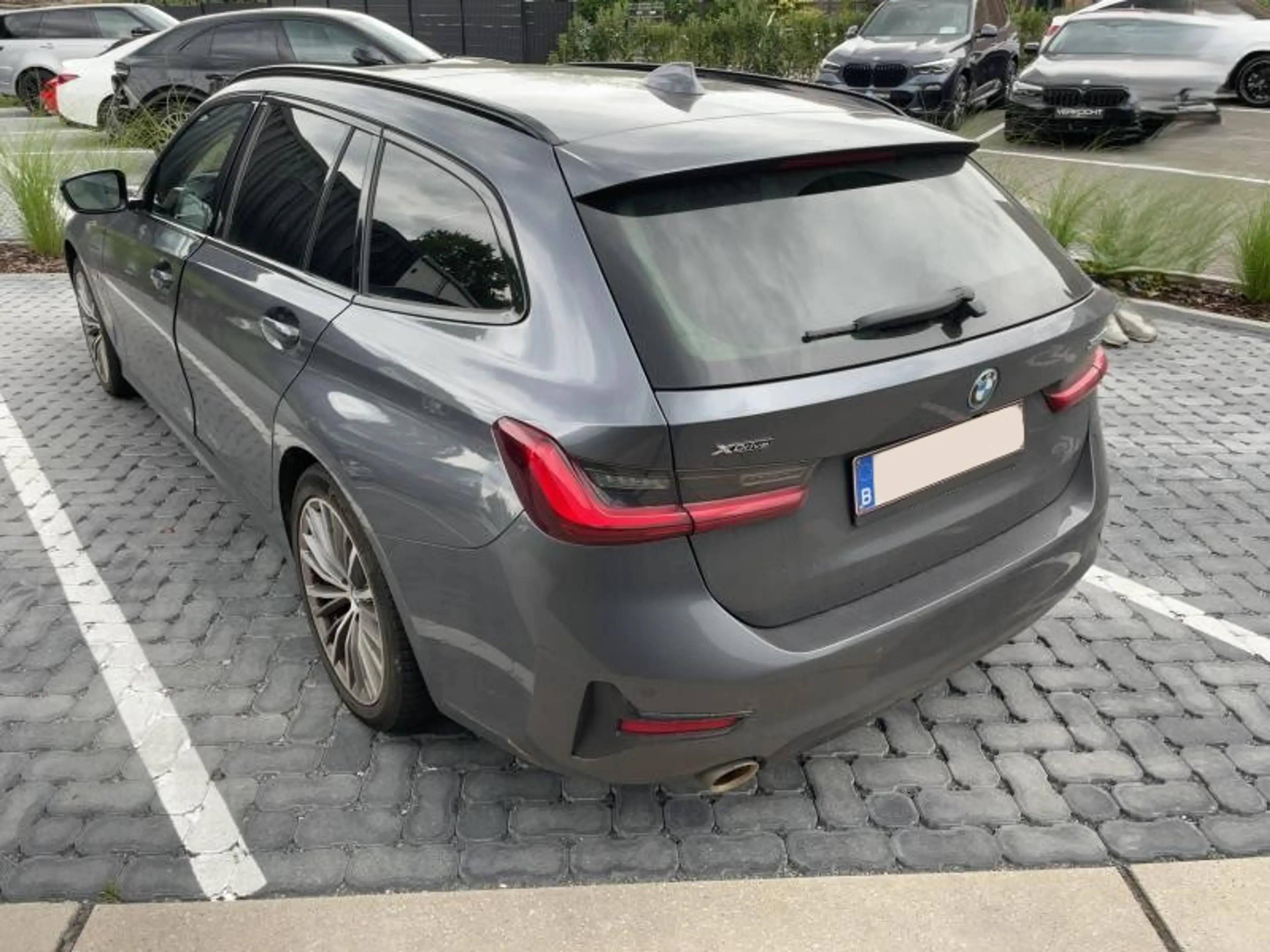 BMW 330 e Touring Sport Line xDrive /€14.990 netto / Pano / Leder / Head-Up / ... — photo 4