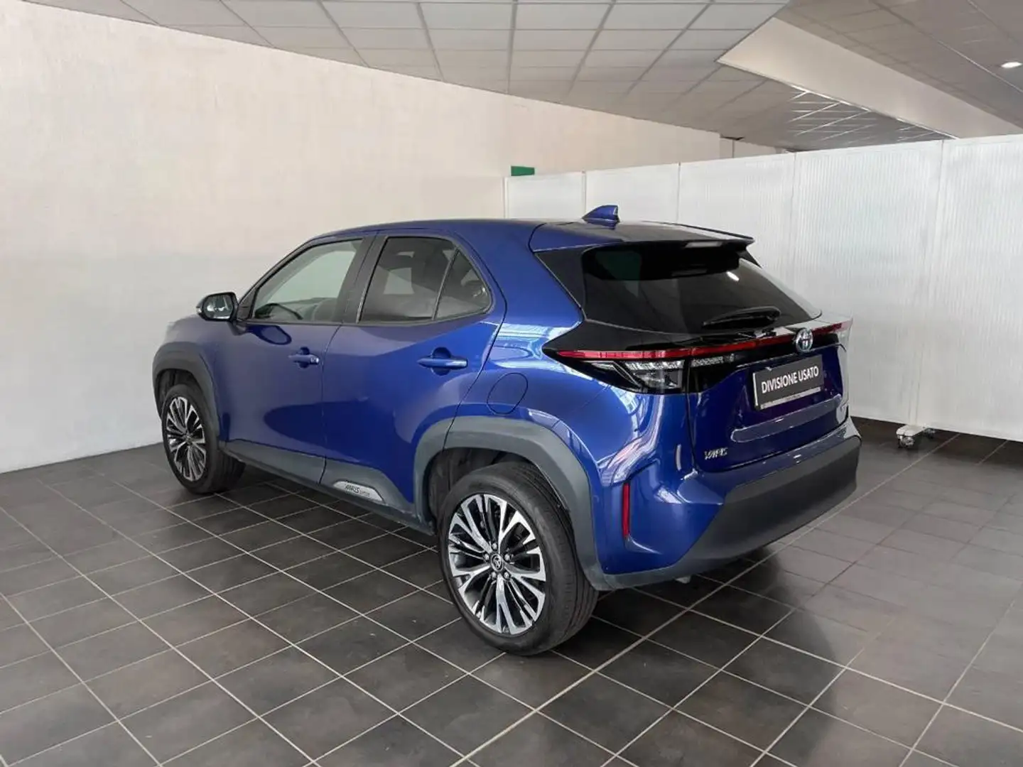 Toyota Yaris Cross 1.5h Lounge fwd 116cv e-cvt Blu/Azzurro - 2