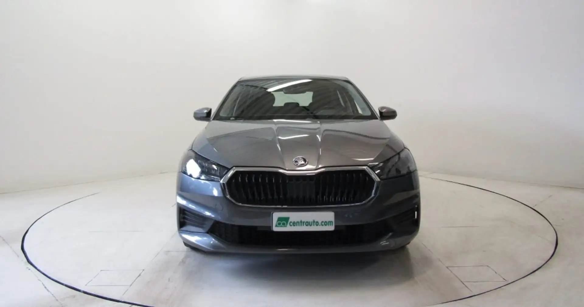 Skoda Fabia 1.0 TSI EVO Ambition Manuale 5P  *OK NEOPATENTATI* Grigio - 2