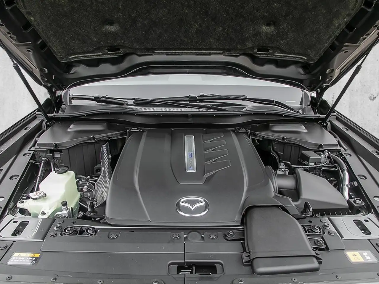 Mazda CX-90 PHEV снимка Mazda CX-90 PHEV