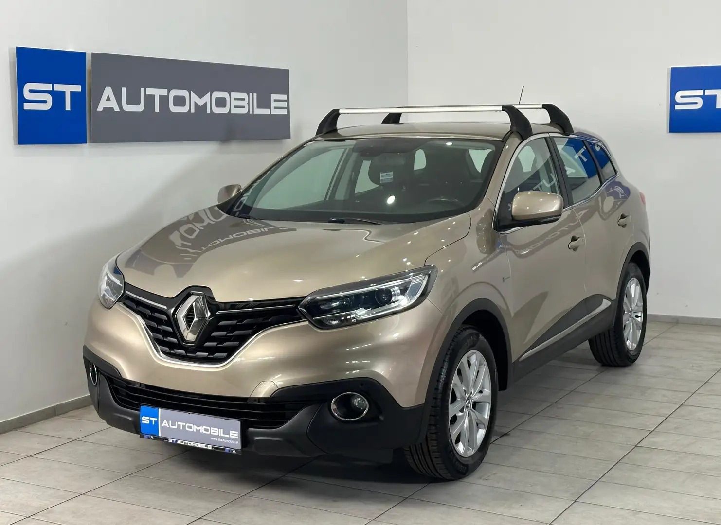 Renault Kadjar Life // 1.BESITZ // FREISPRECHEINRICHTUNG // AHK Braun - 1