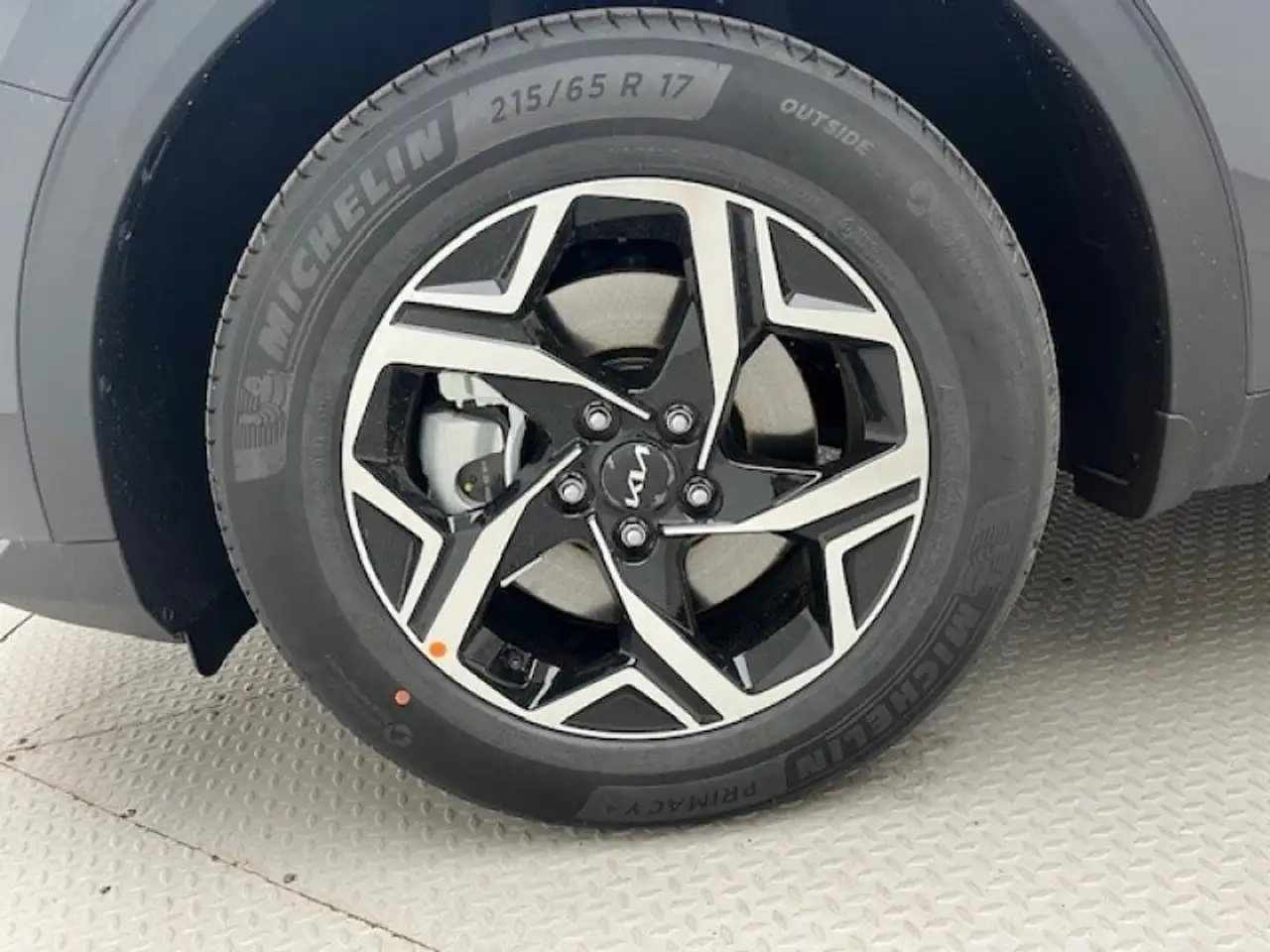 Kia Sportage 1.6 T-GDI 160 PS Mild Hybrid Vision ***0 7