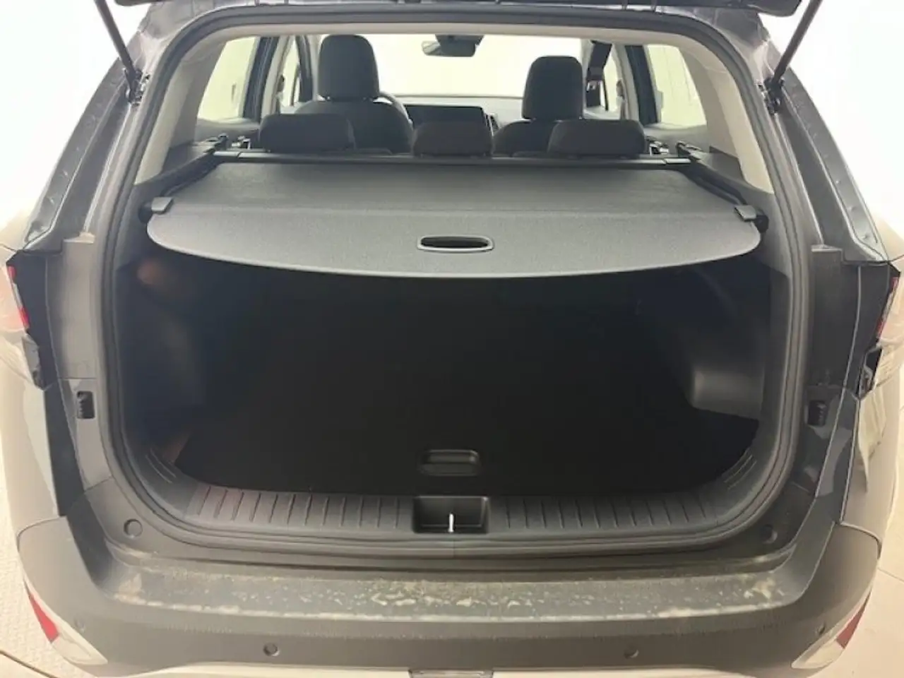Kia Sportage 1.6 T-GDI 160 PS Mild Hybrid Vision ***0 8
