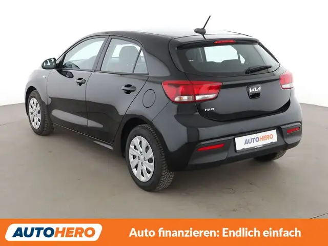 Kia Rio view 4