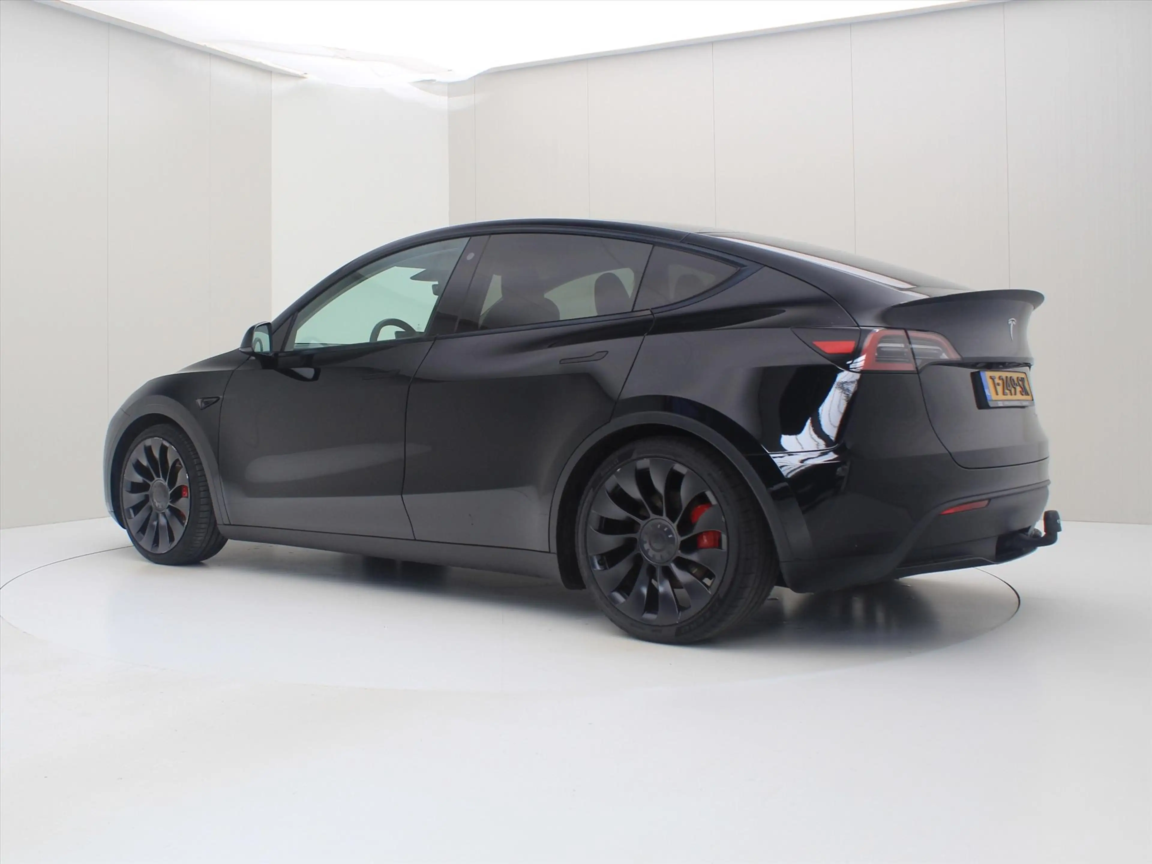 Tesla Model Y Performance 534pk AWD [ TREKHAAK+AUTOPILOT+21 INCH — photo 3