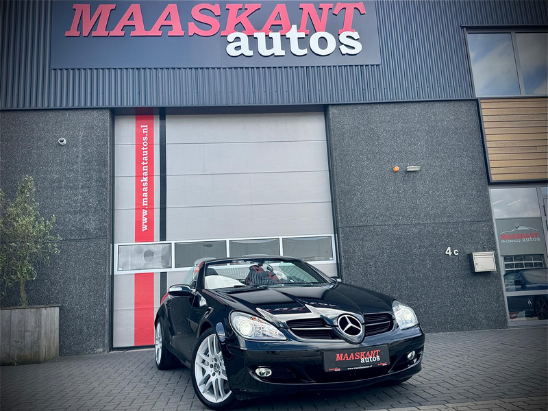 Mercedes-Benz SLK 280 Roadster / Sportpack / Airscarf / Harman Kardon / — photo 2