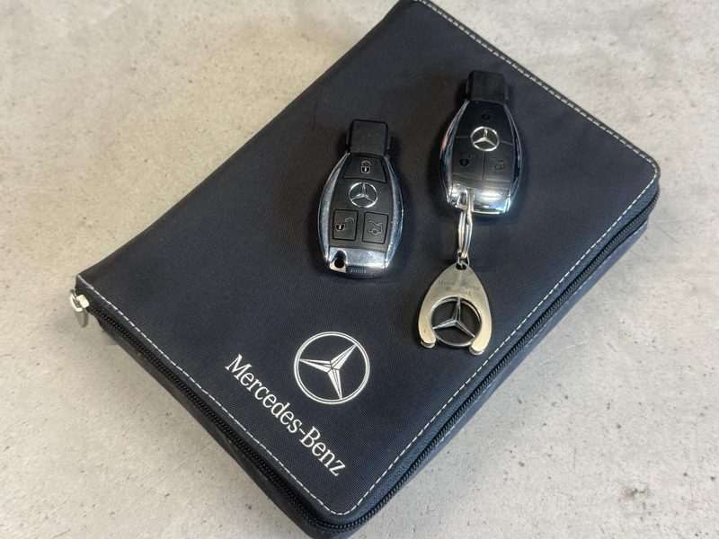 Mercedes-Benz SLK 280 Roadster / Sportpack / Airscarf / Harman Kardon / — photo 41