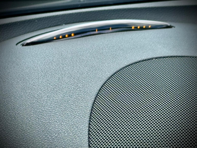 Mercedes-Benz SLK 280 Roadster / Sportpack / Airscarf / Harman Kardon / — photo 34