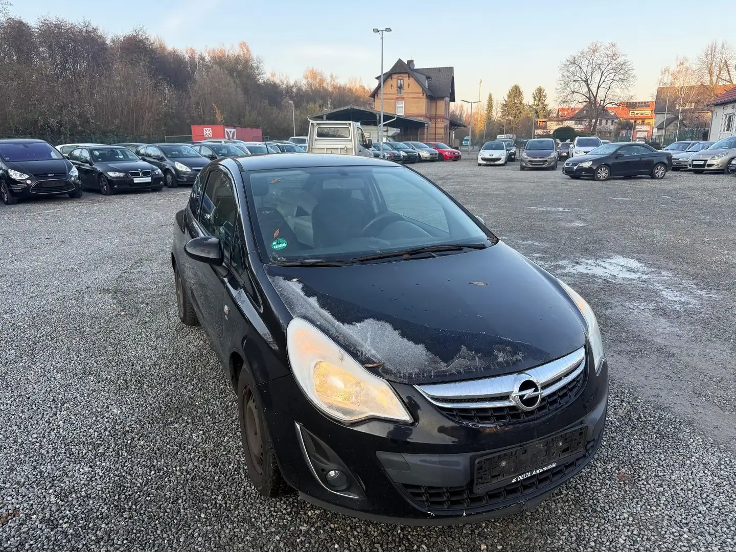 Opel Corsa D Satellite Zwart - 2