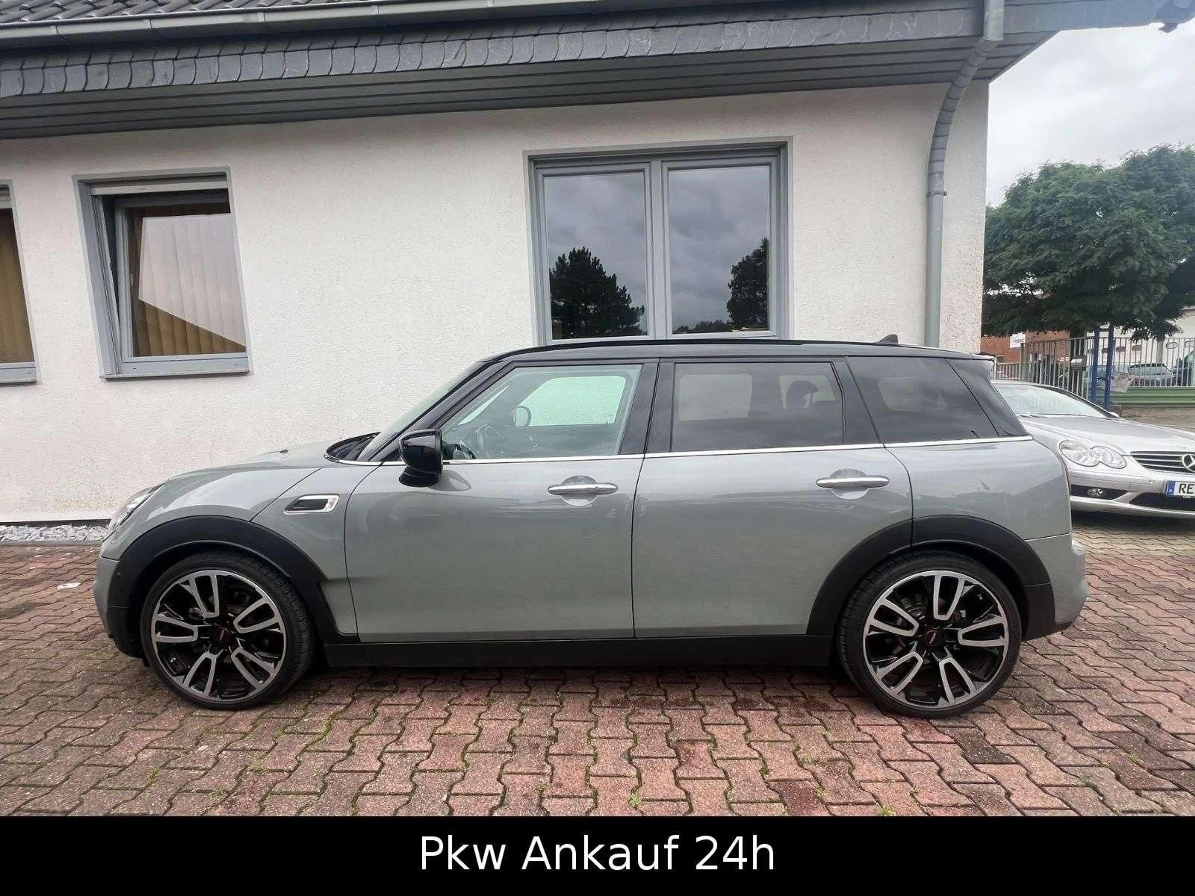 MINI Cooper D Clubman D Clubman — photo 4