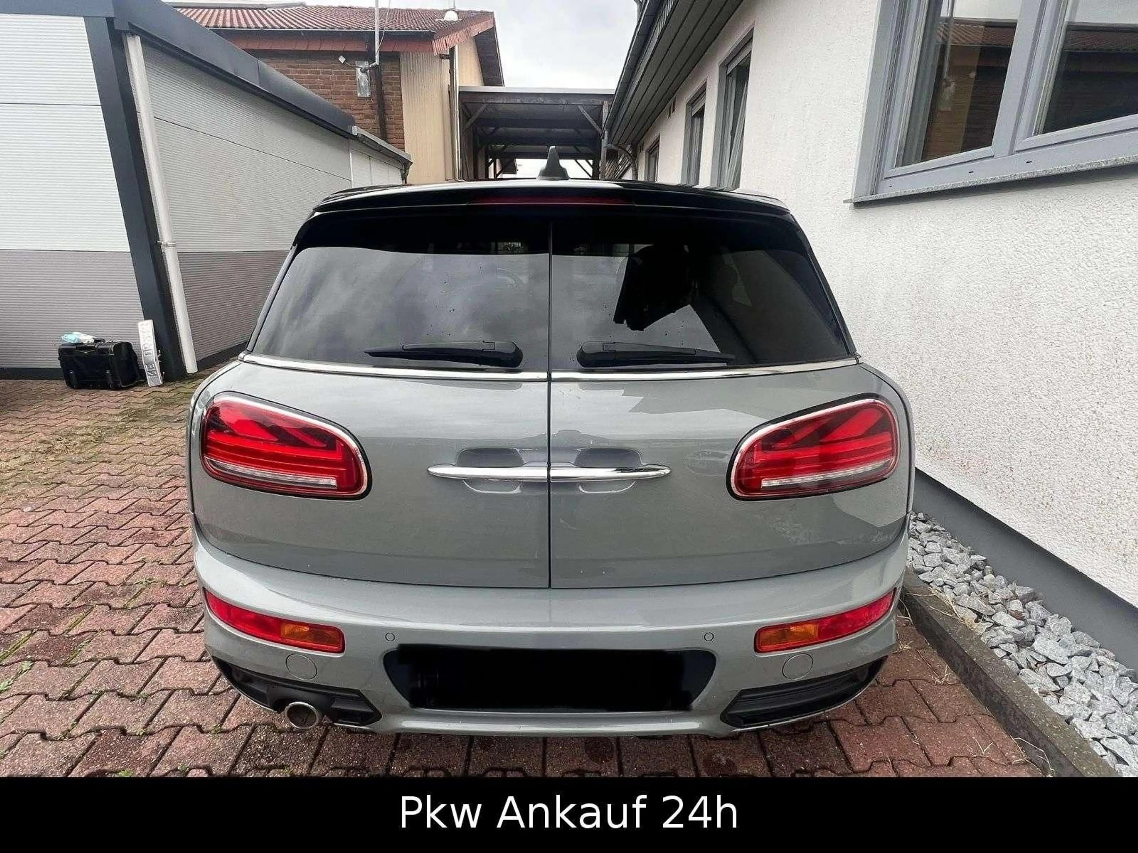 MINI Cooper D Clubman D Clubman — photo 7