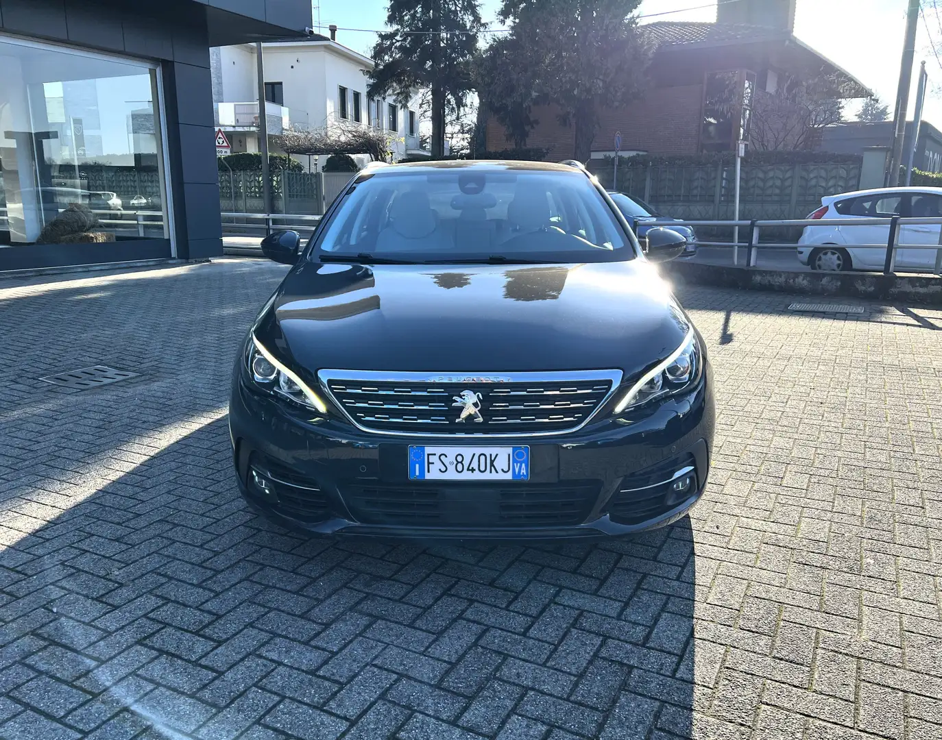 Peugeot 308 308 II 2018 SW SW 1.5 bluehdi Allure s Grau - 2