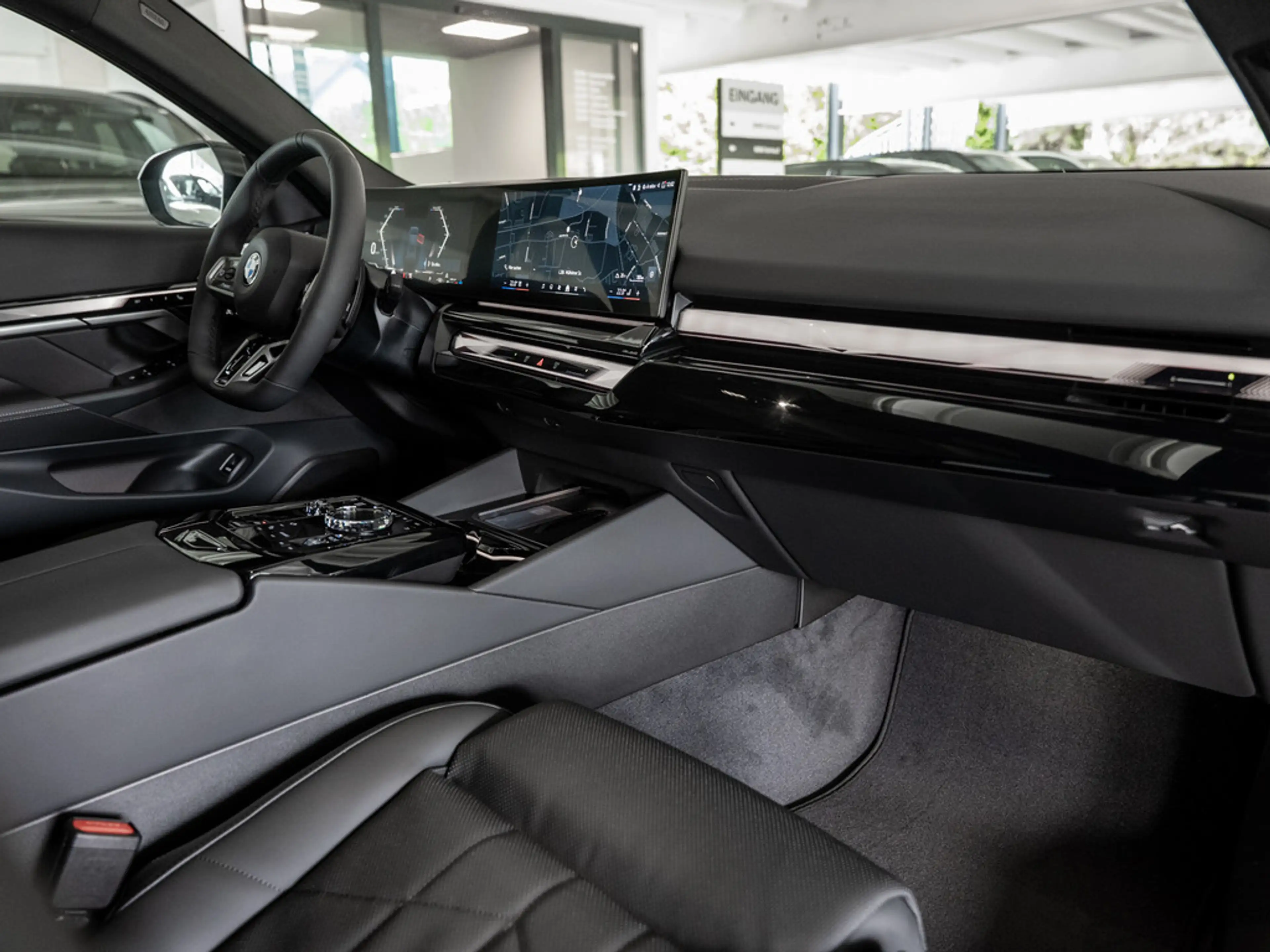 BMW 540 d Touring xDrive M-Sport Pro 360° PANO LED — photo 9