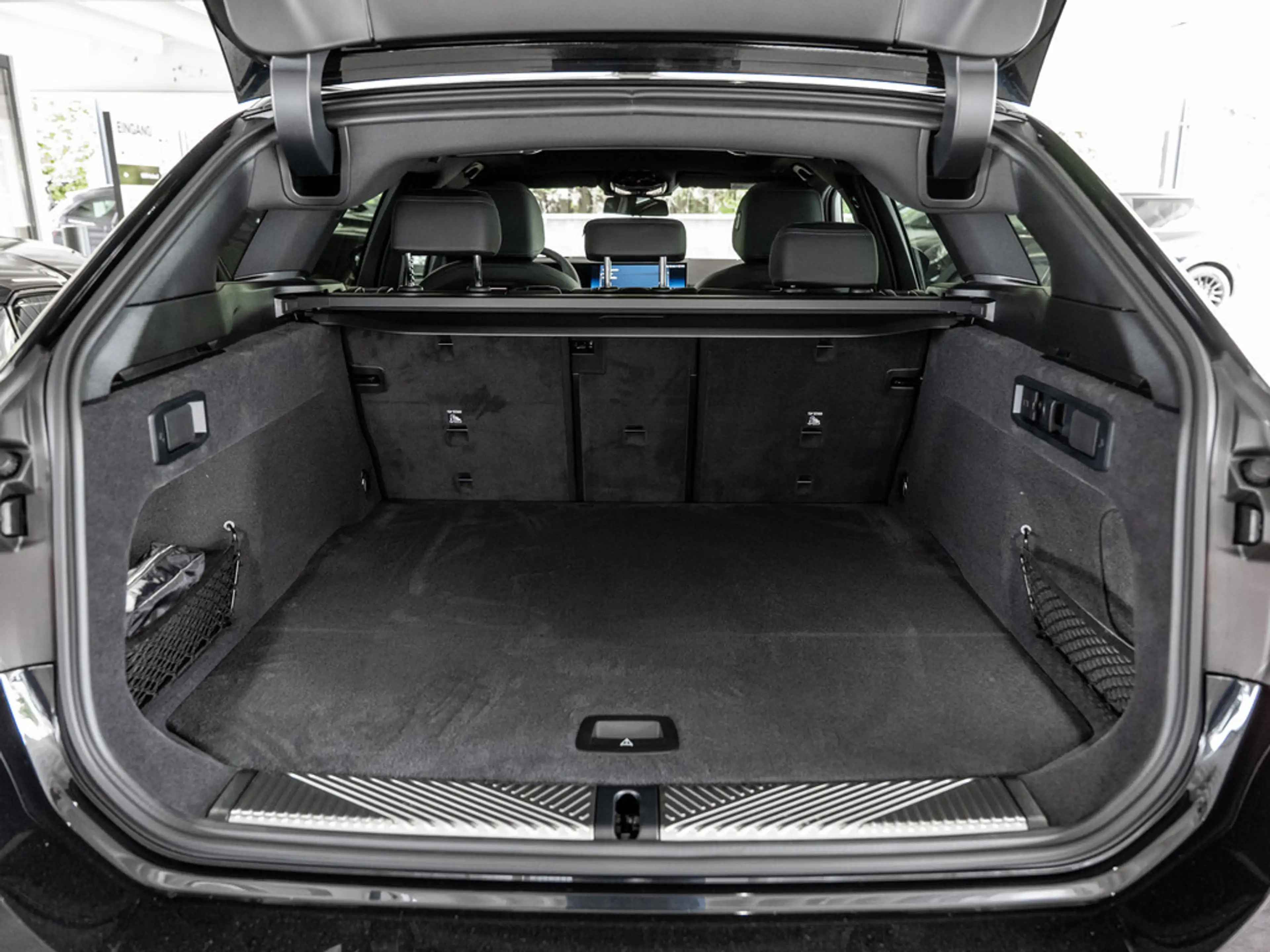 BMW 540 d Touring xDrive M-Sport Pro 360° PANO LED — photo 14