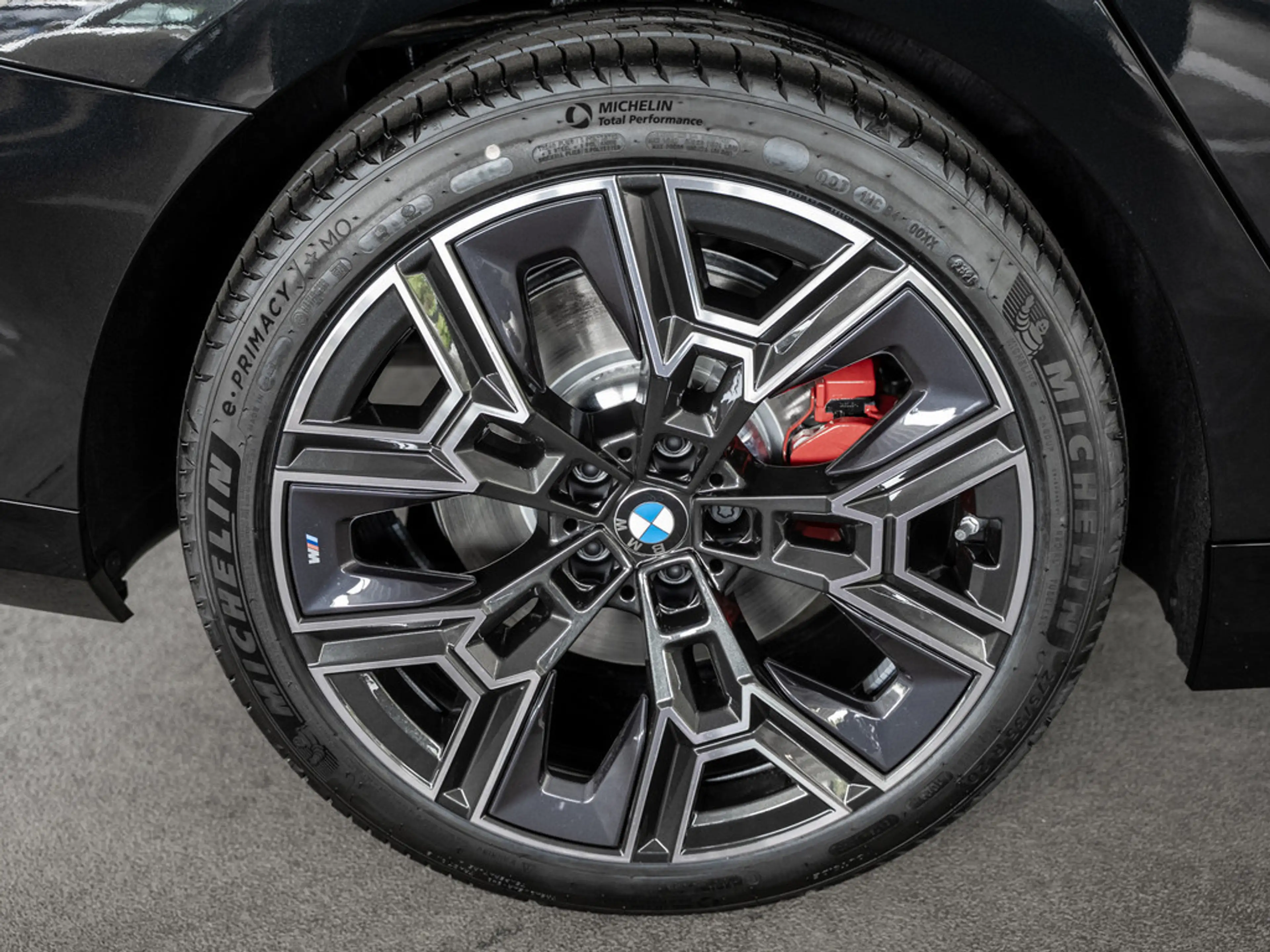 BMW 540 d Touring xDrive M-Sport Pro 360° PANO LED — photo 11