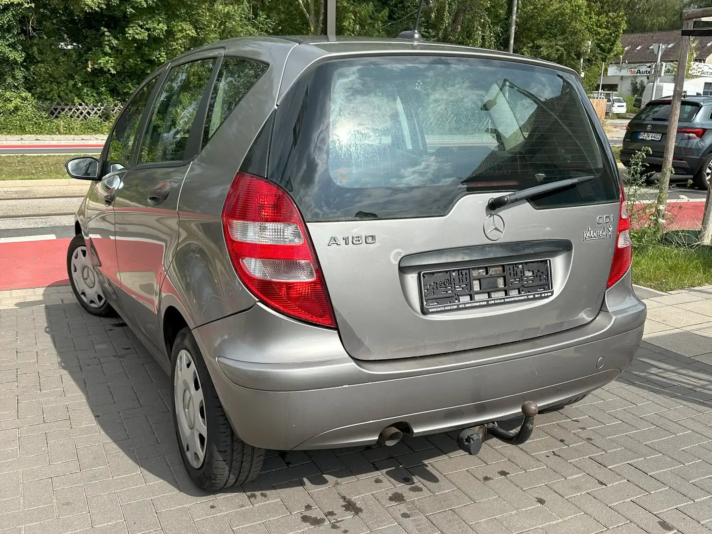 Mercedes-Benz A 180 CDI Classic AHK Euro 4 Klima Grüne Plakette Grau - 2