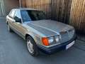 Mercedes-Benz 250 Turbodiesel - thumbnail 6