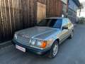 Mercedes-Benz 250 Turbodiesel - thumbnail 2