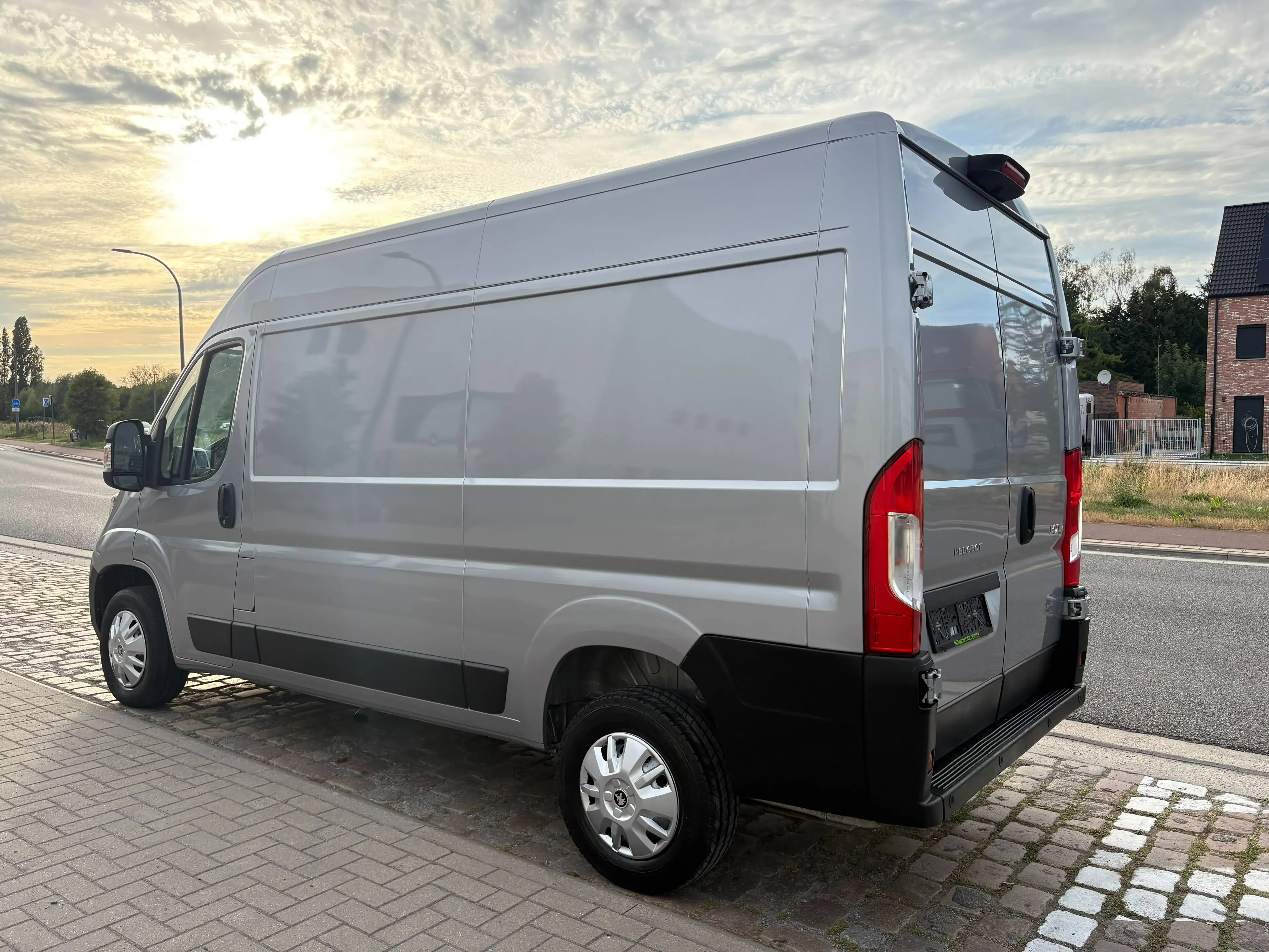 Peugeot Boxer 2.2 BlueHDi L2H2 Premium S/S / 12 Maanden Garantie / Weinig Kilometers / Gekeurd / — photo 10