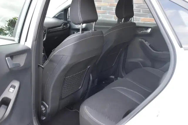 Ford Puma view 5