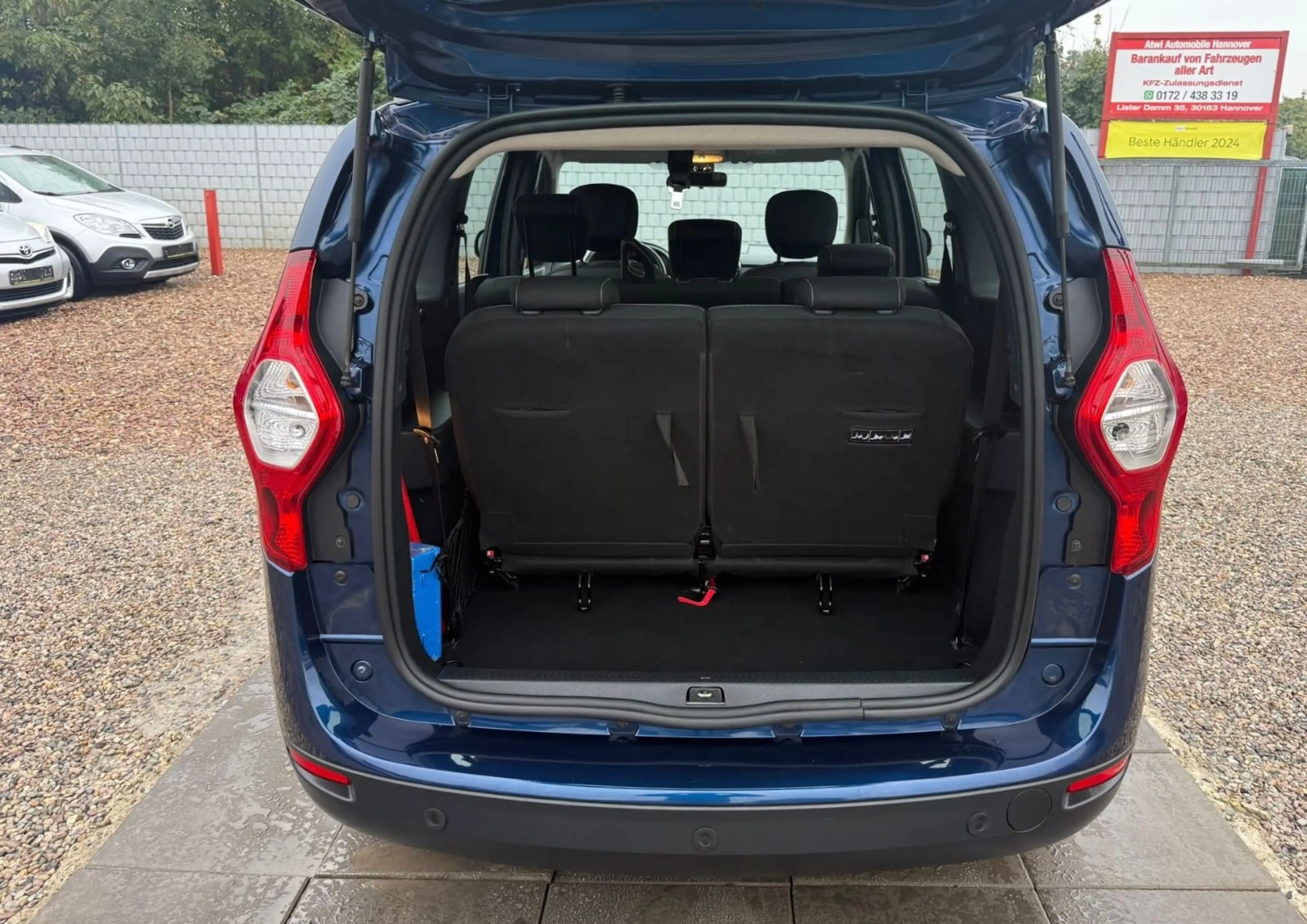 Dacia Lodgy 1,6 Laureate 7 Sitzplätze HU Neu — photo 9