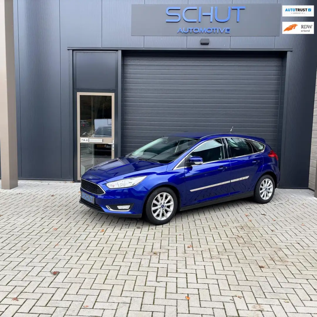 Ford Focus 125pk Titanium Edition NAVI |CLIMA | LANE ASSIST | Blauw - 1